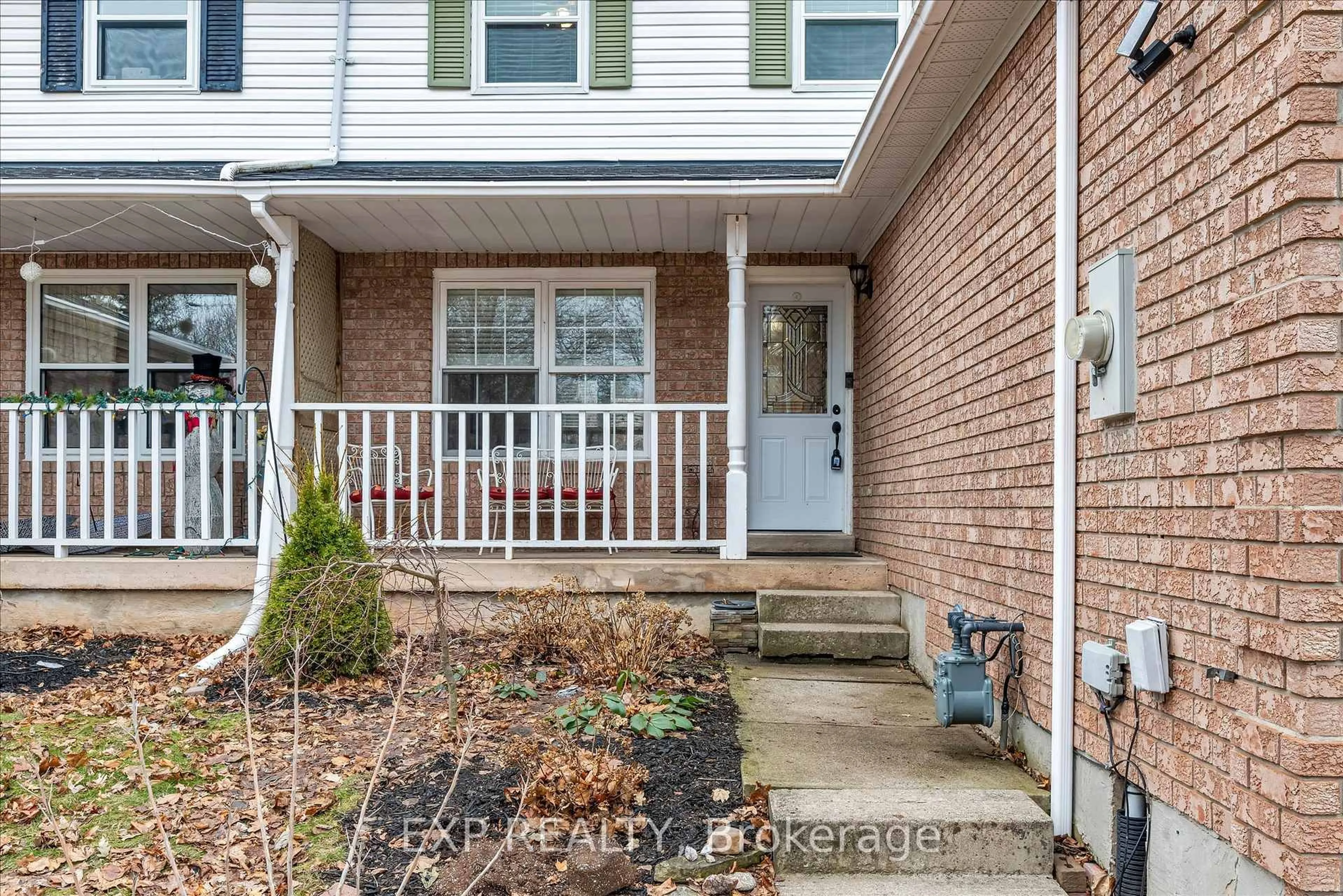 Unknown for 23 Hedge Lawn Dr, Grimsby Ontario L3M 5G9