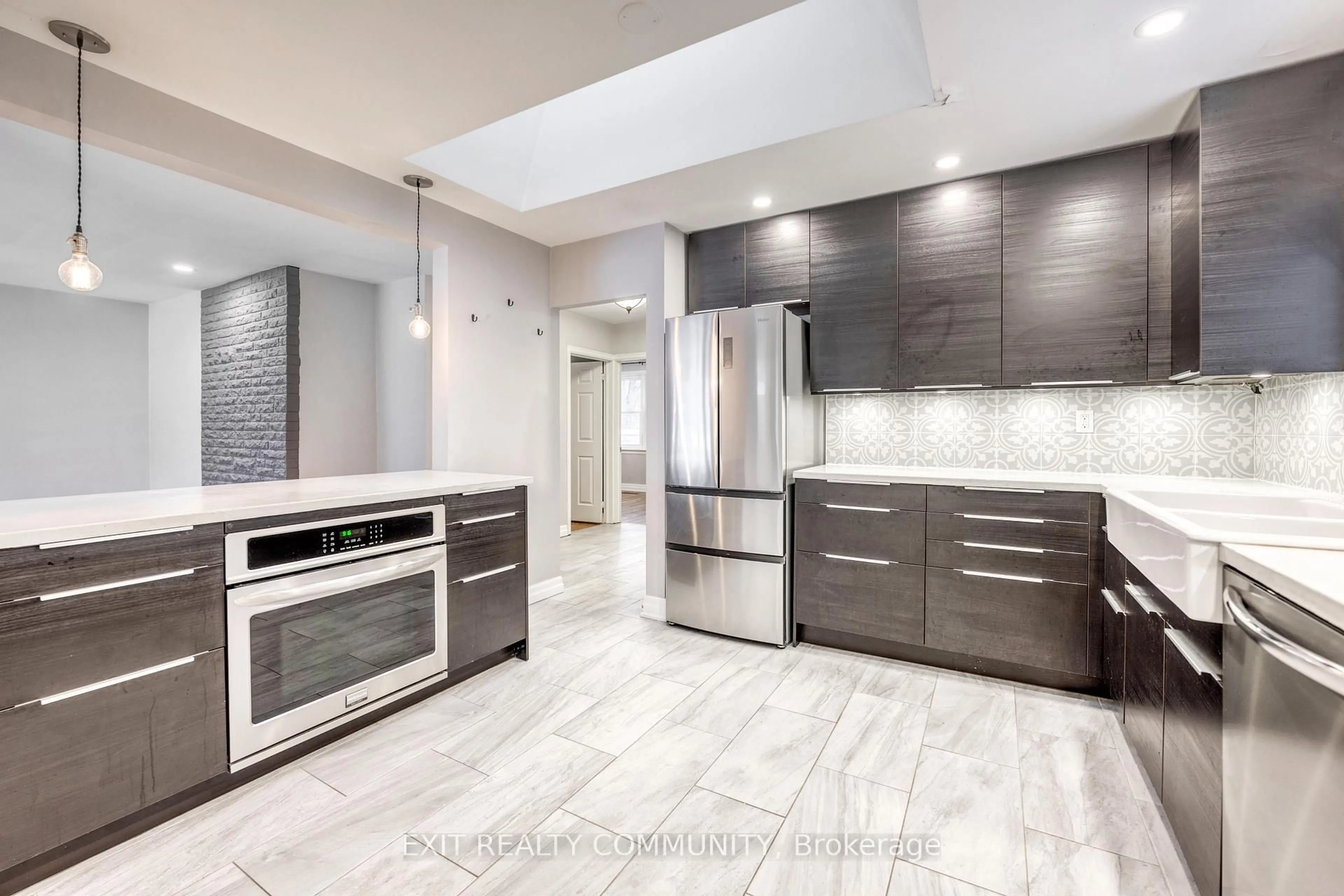 Contemporary kitchen, ceramic/tile floor for 855 COLBORNE St, London East Ontario N6A 4A1