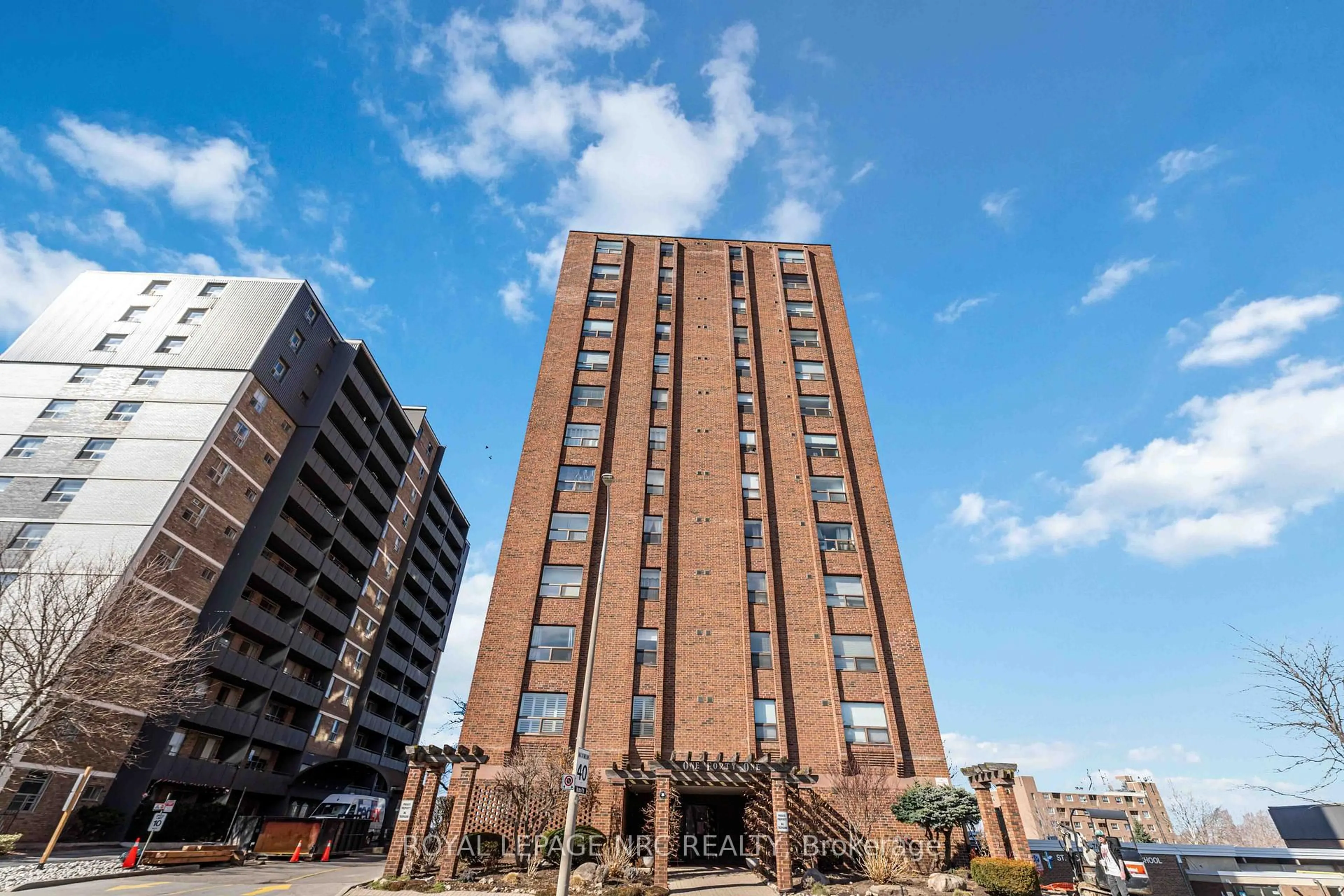 Unknown for 141 Church St #703, St. Catharines Ontario L2R 7L7