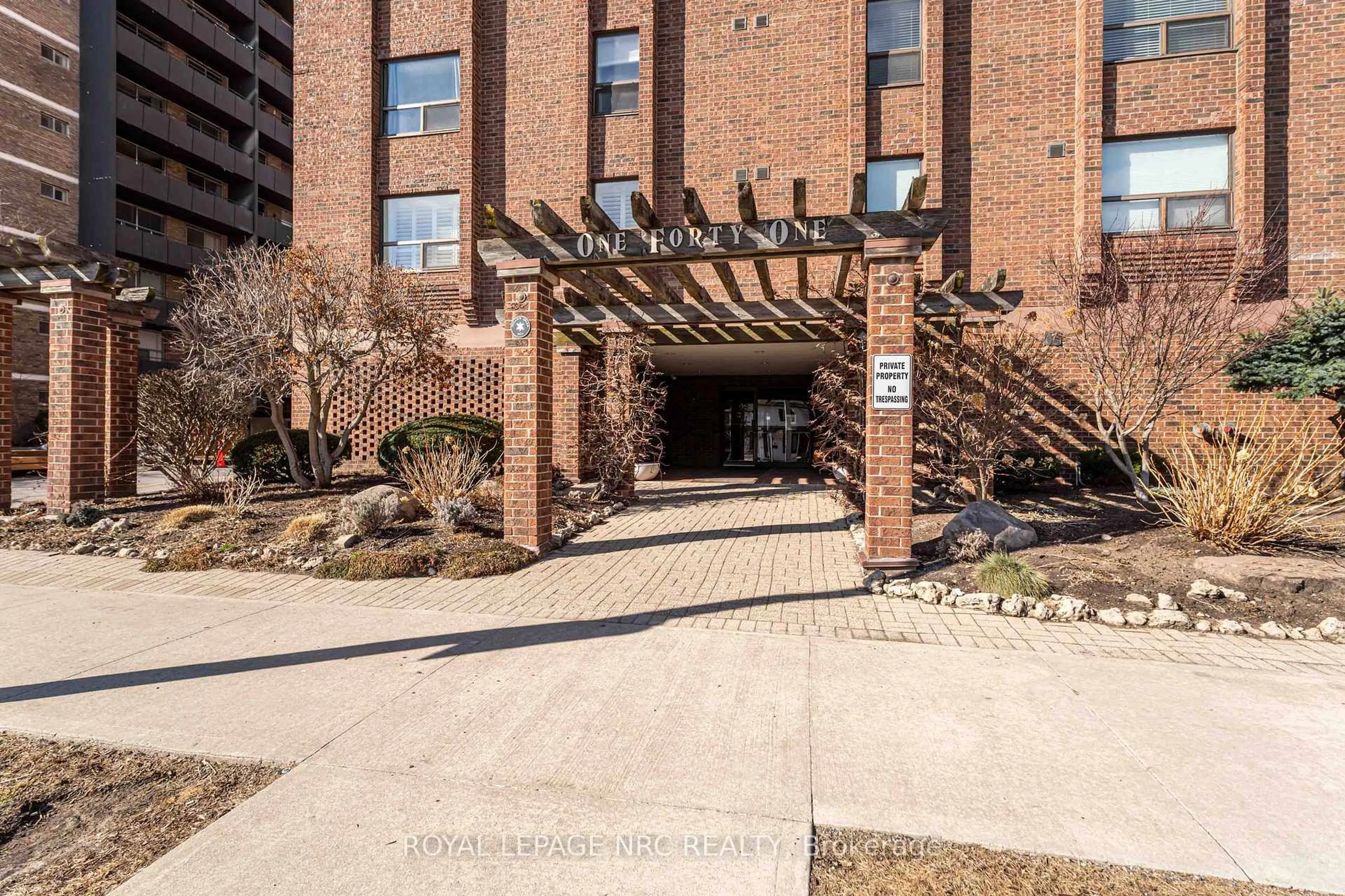 Unknown for 141 Church St #703, St. Catharines Ontario L2R 7L7