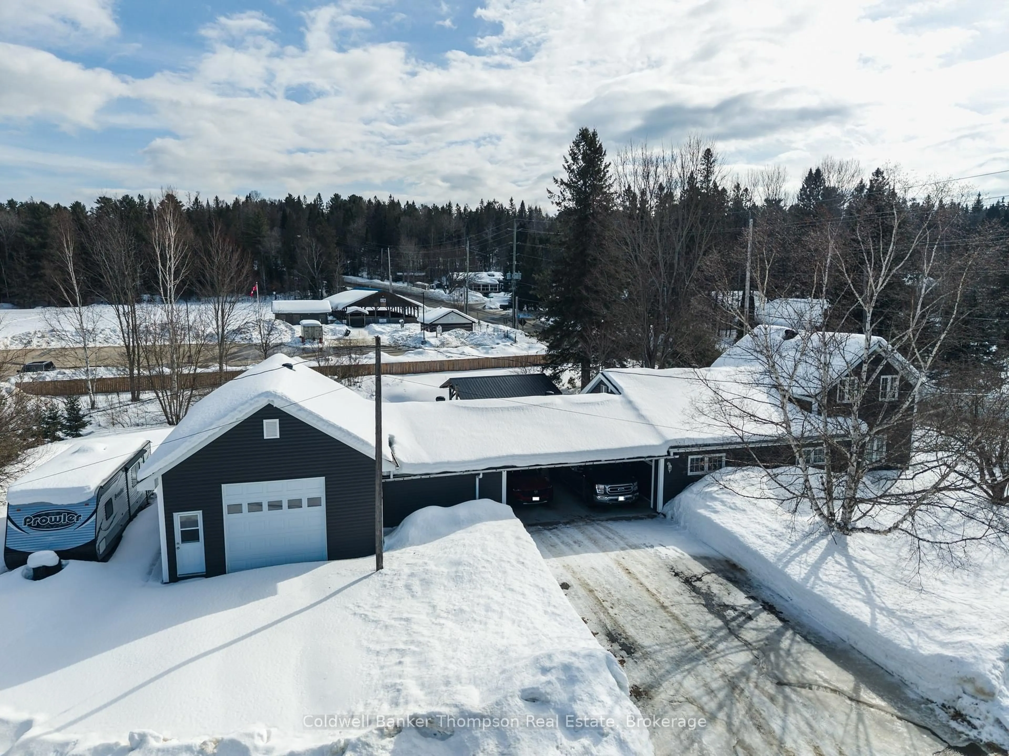 A pic from outside/outdoor area/front of a property/back of a property/a pic from drone, building for 2165 HIGHWAY 592, Perry Ontario P0A 1J0