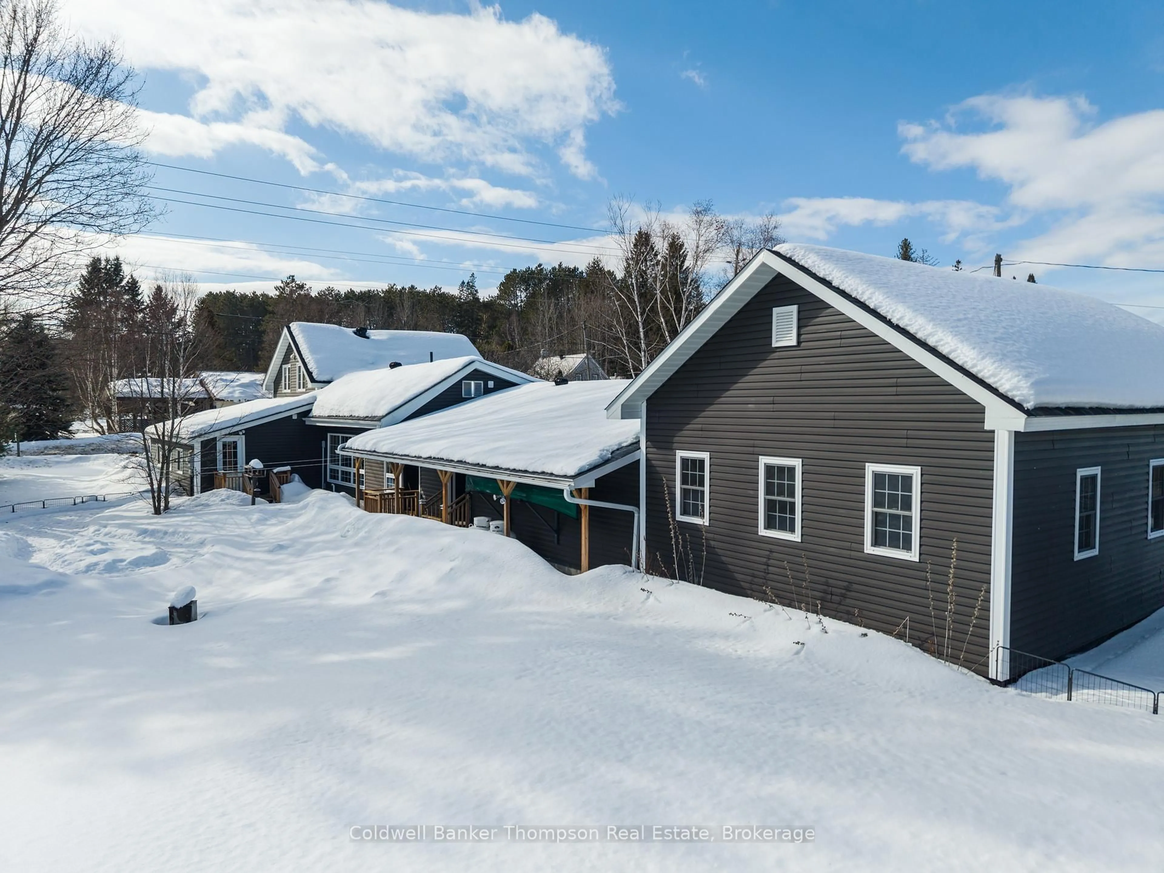 A pic from outside/outdoor area/front of a property/back of a property/a pic from drone, building for 2165 HIGHWAY 592, Perry Ontario P0A 1J0