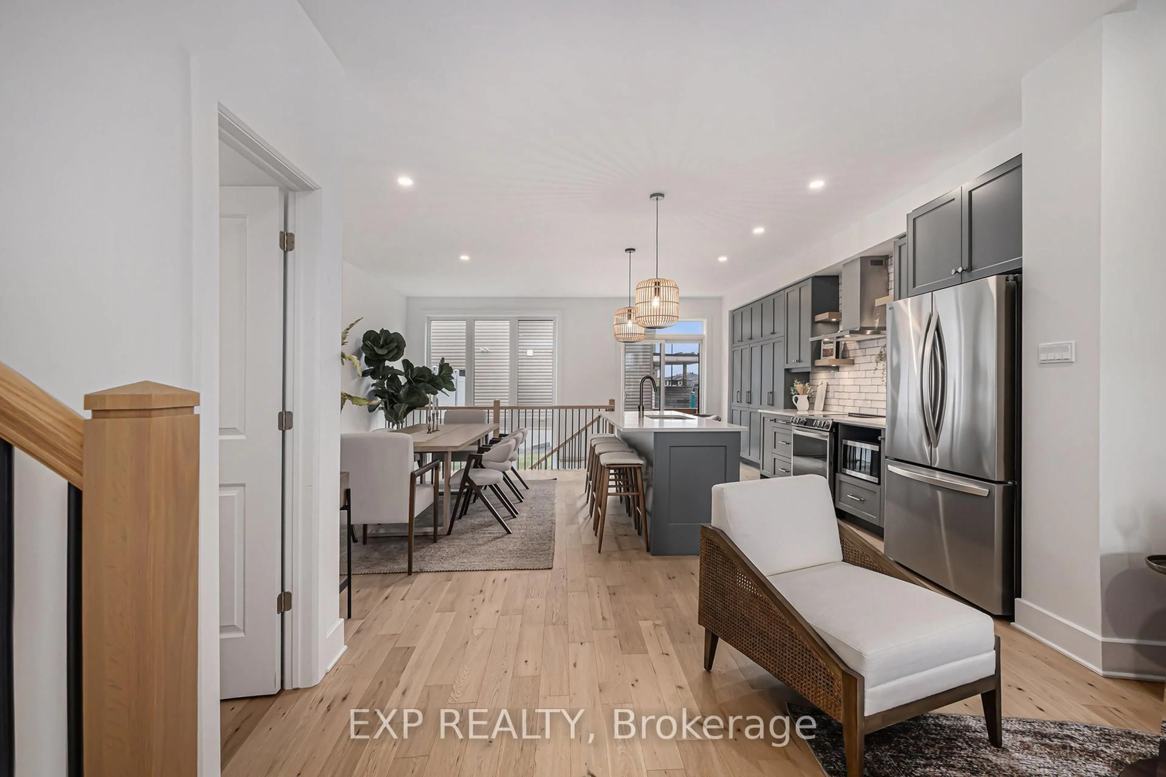 Open concept kitchen, unknown for 1186 Cope Dr, Ottawa Ontario K2S 3C4