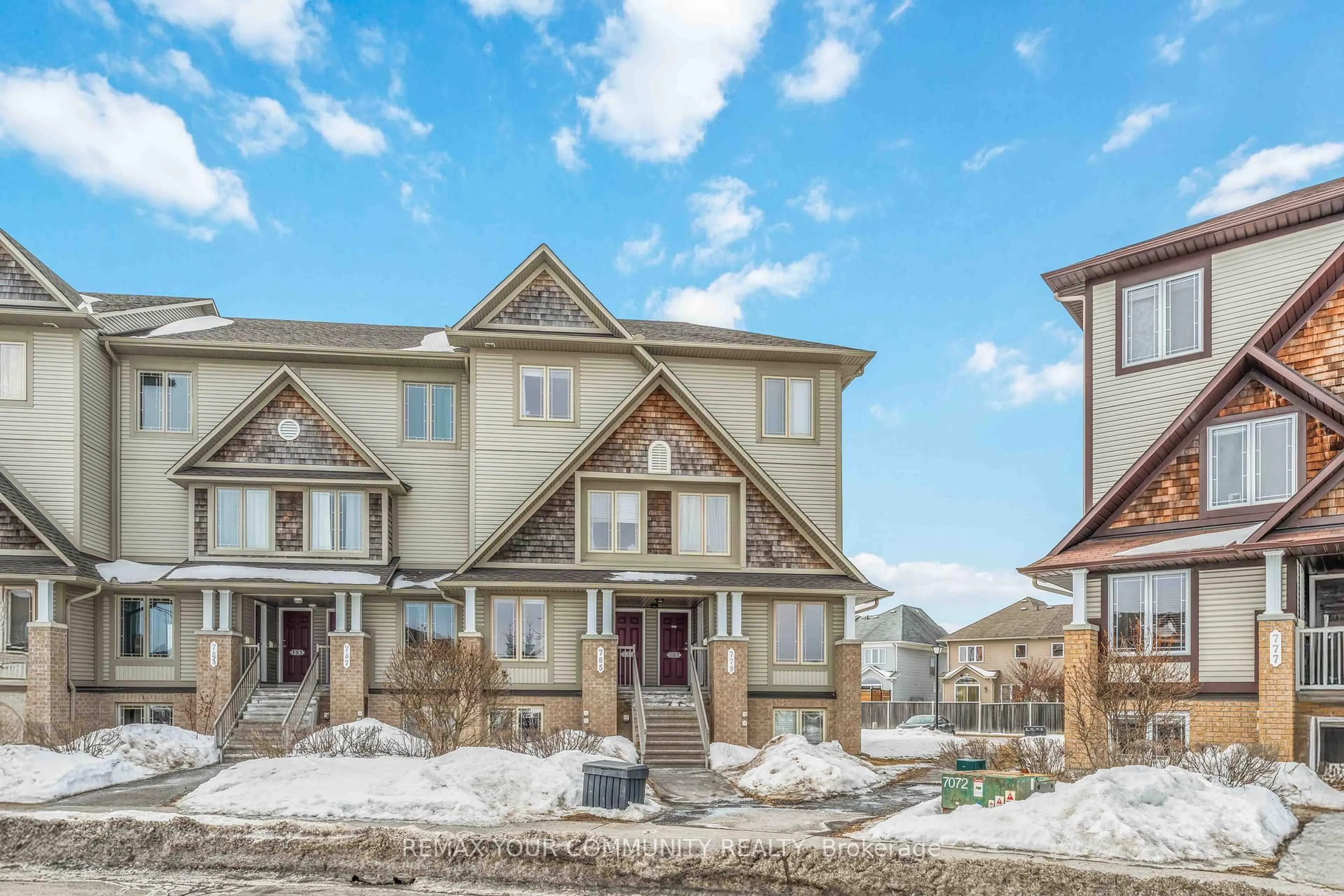 Unknown for 785 Lakeridge Dr, Ottawa Ontario K4A 0N4