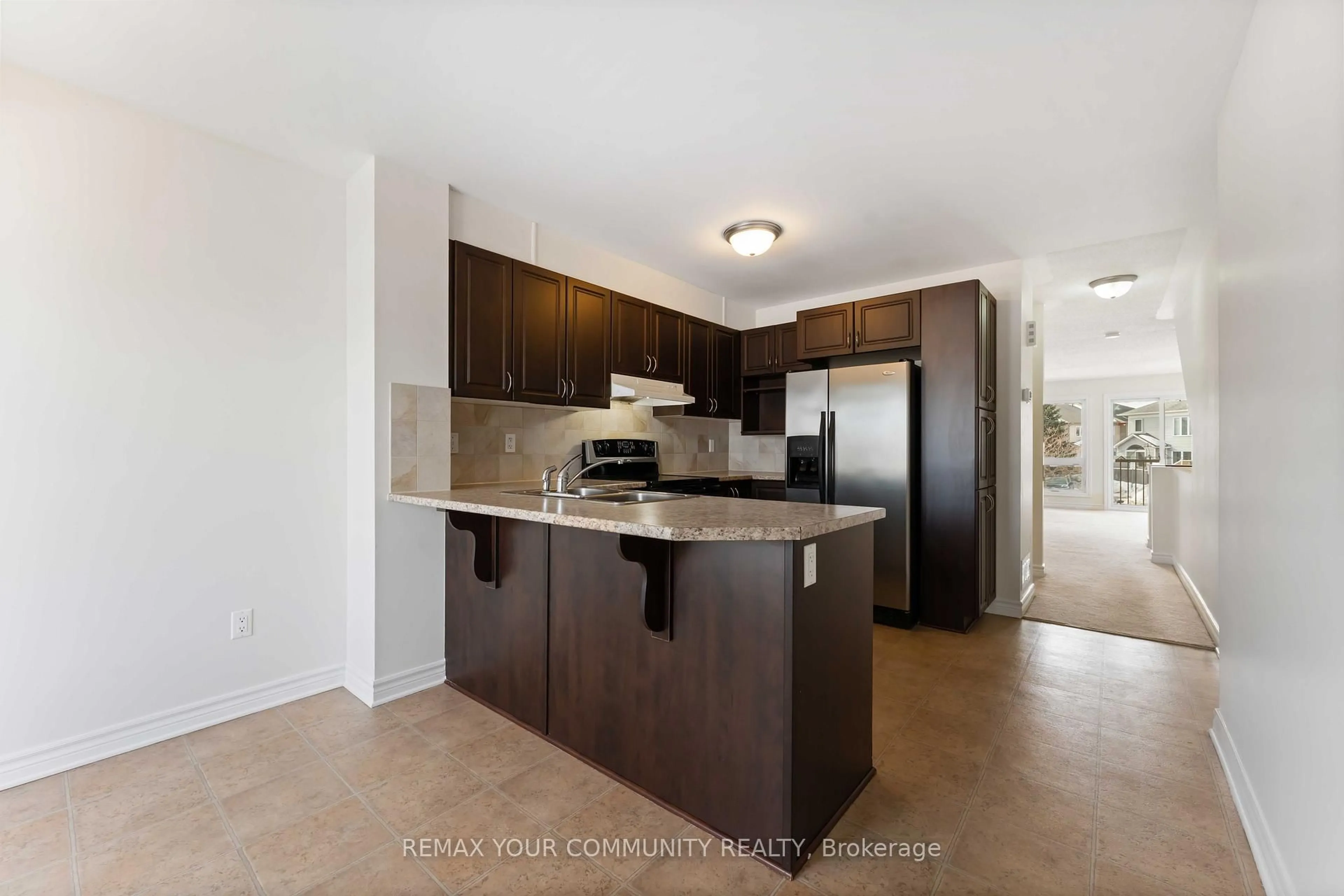 Open concept kitchen, unknown for 785 Lakeridge Dr, Ottawa Ontario K4A 0N4