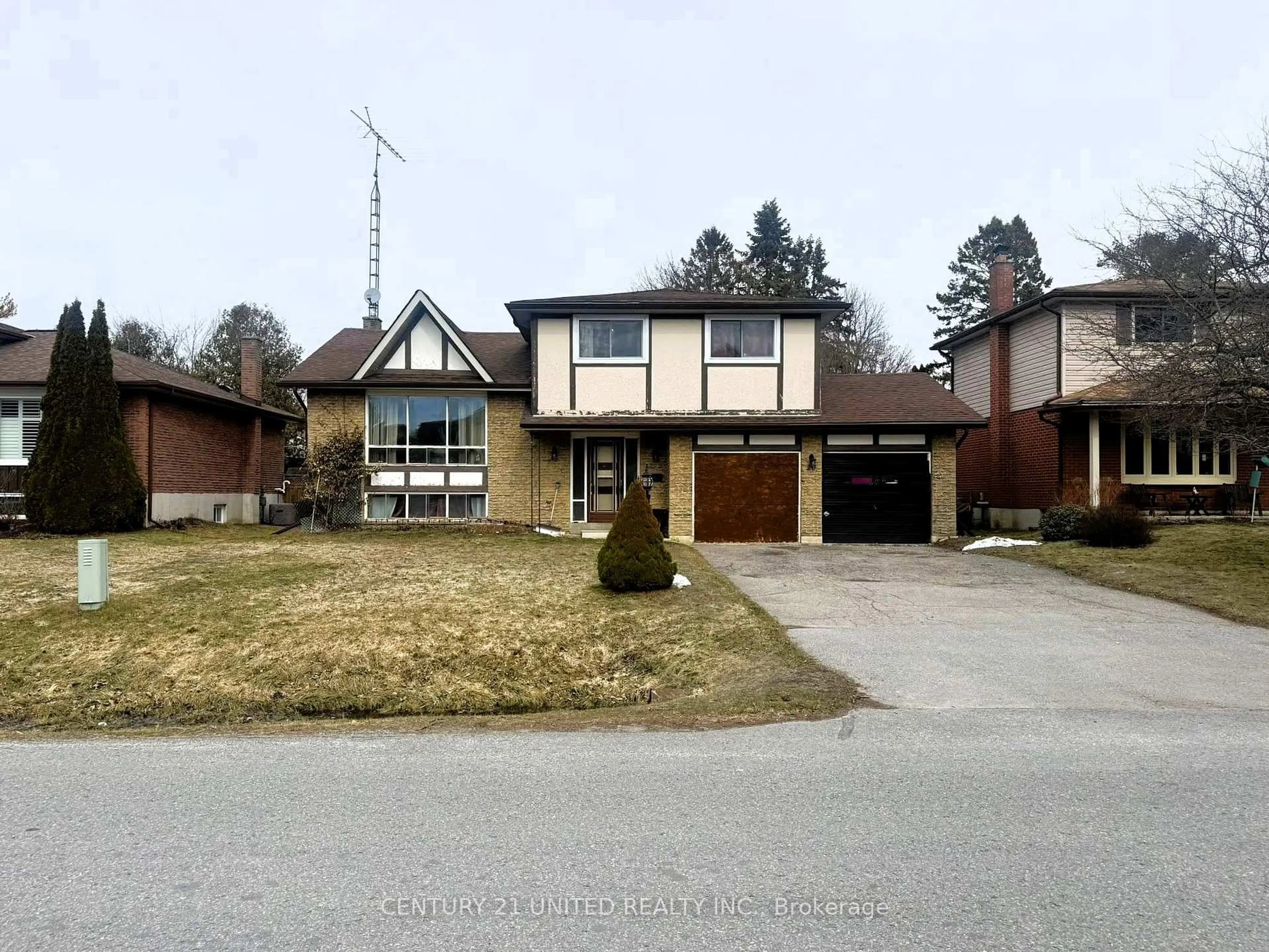 Unknown for 20 Ravensdale Rd, Cobourg Ontario K9A 2B9