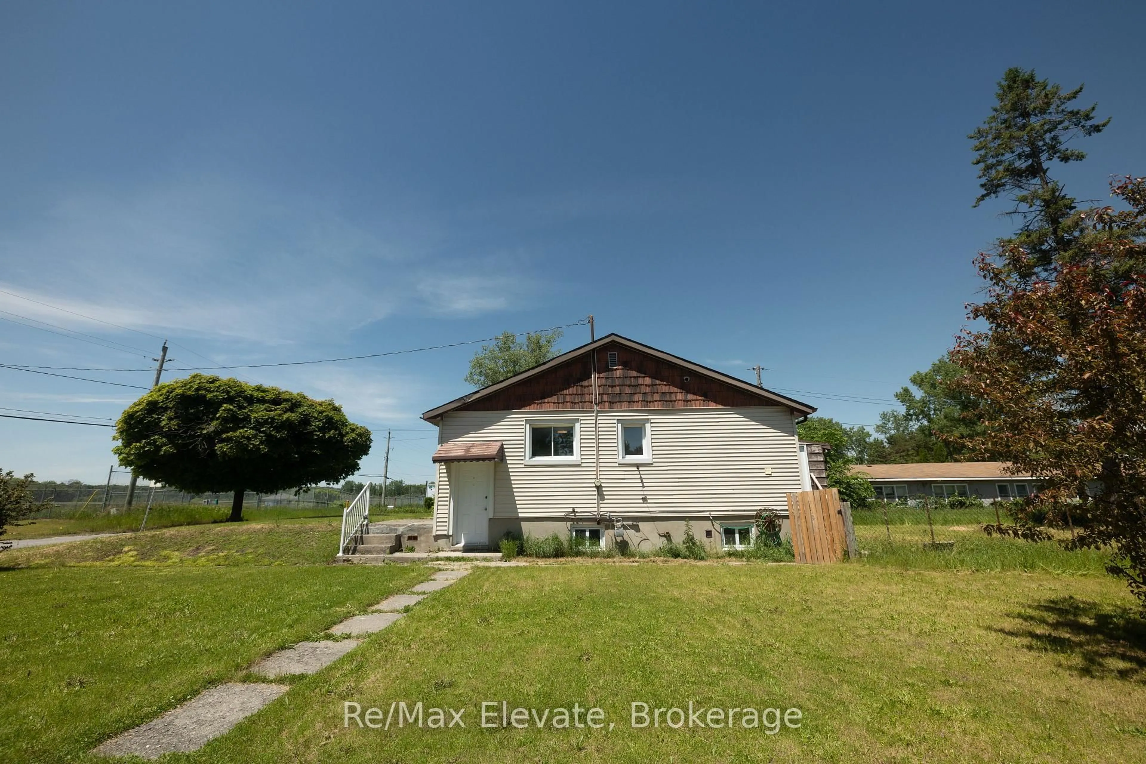 A pic from outside/outdoor area/front of a property/back of a property/a pic from drone, building for 106 Whites Rd, Quinte West Ontario K8V 5P5