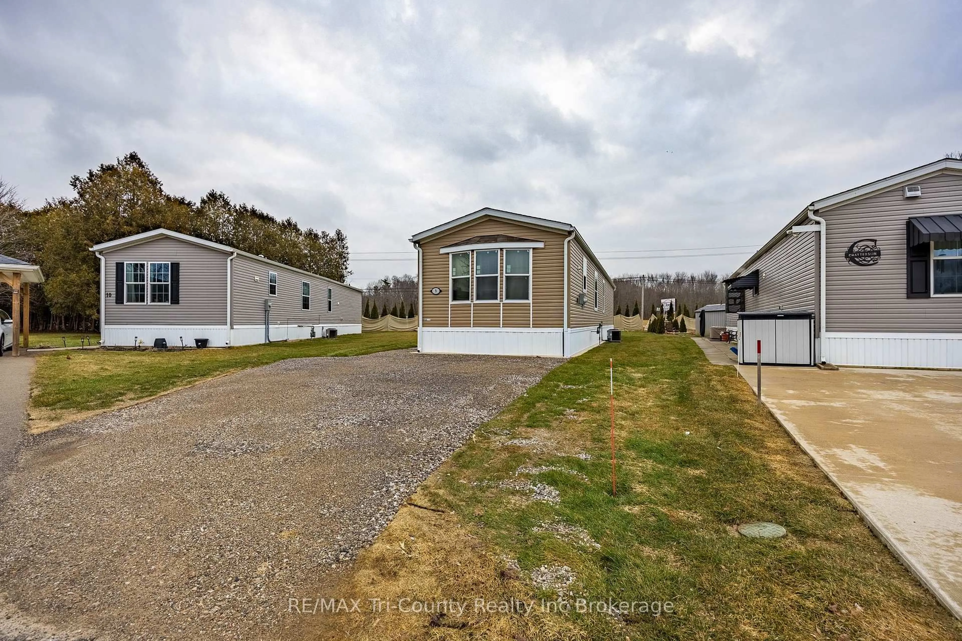 A pic from outside/outdoor area/front of a property/back of a property/a pic from drone, street for 11981 Plank Rd #9, Bayham Ontario N4G 4G9