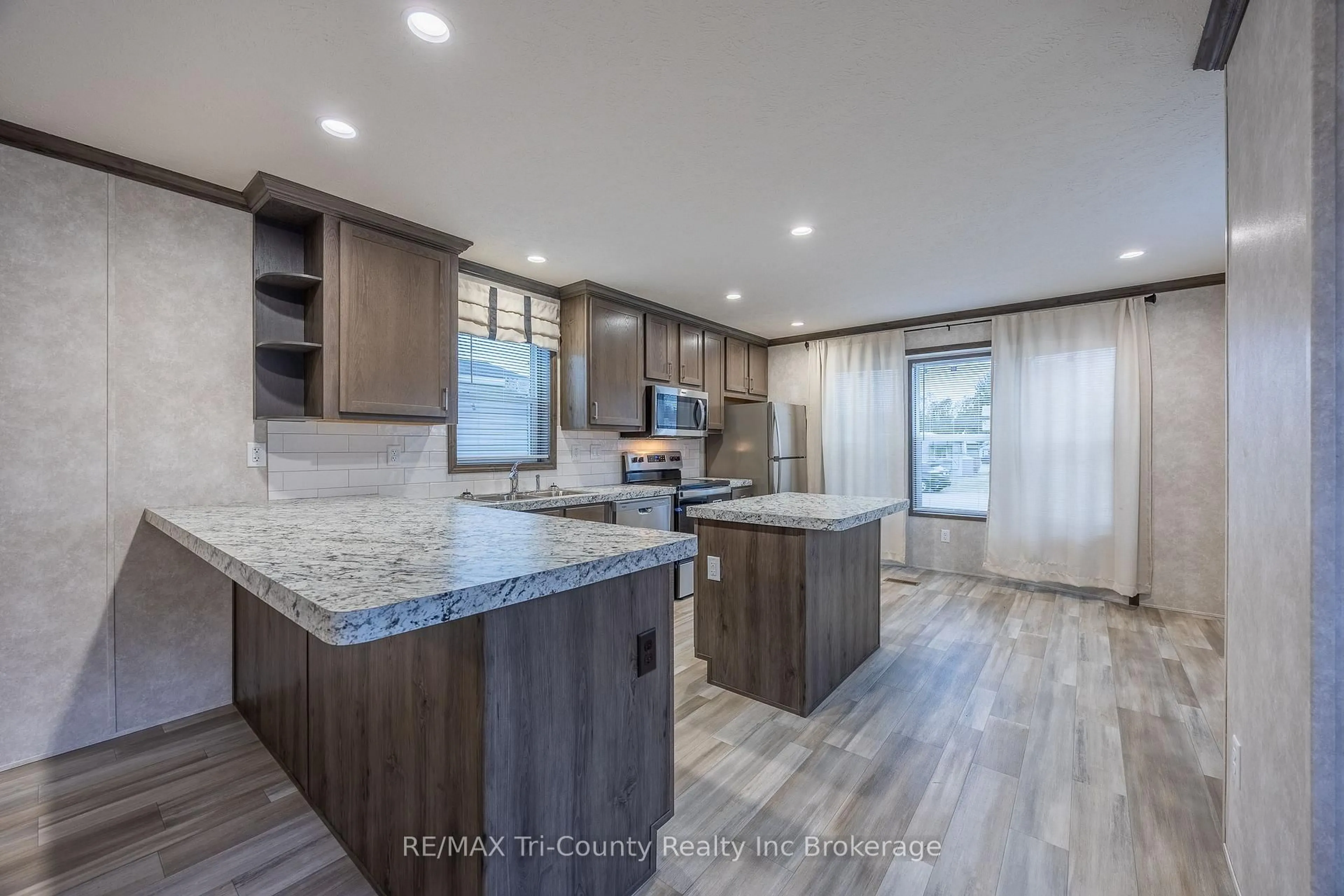 Open concept kitchen, unknown for 11981 Plank Rd #9, Bayham Ontario N4G 4G9