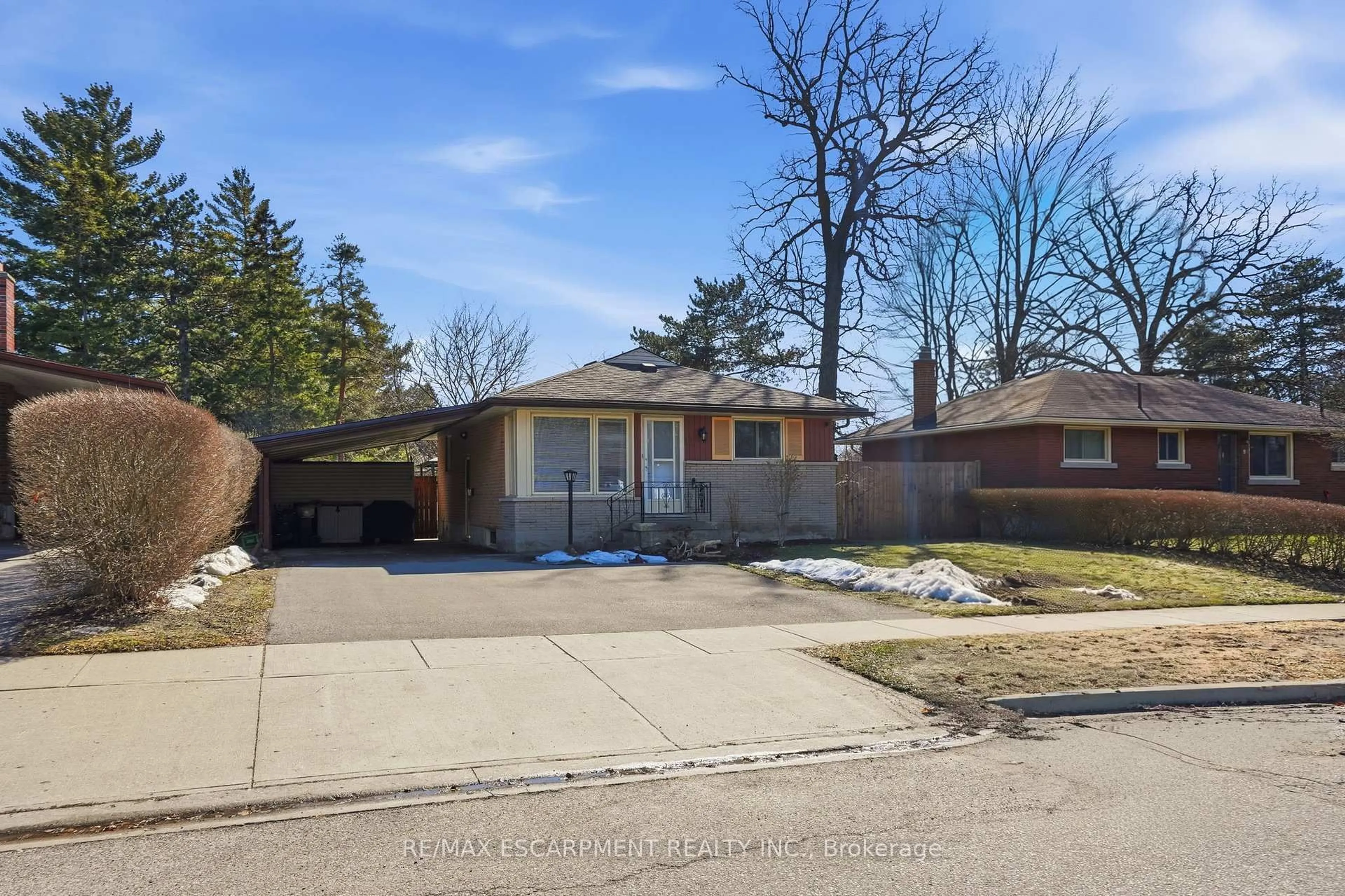 Home with brick exterior material, street for 11 ALISON Ave, Waterloo Ontario N1R 1M8