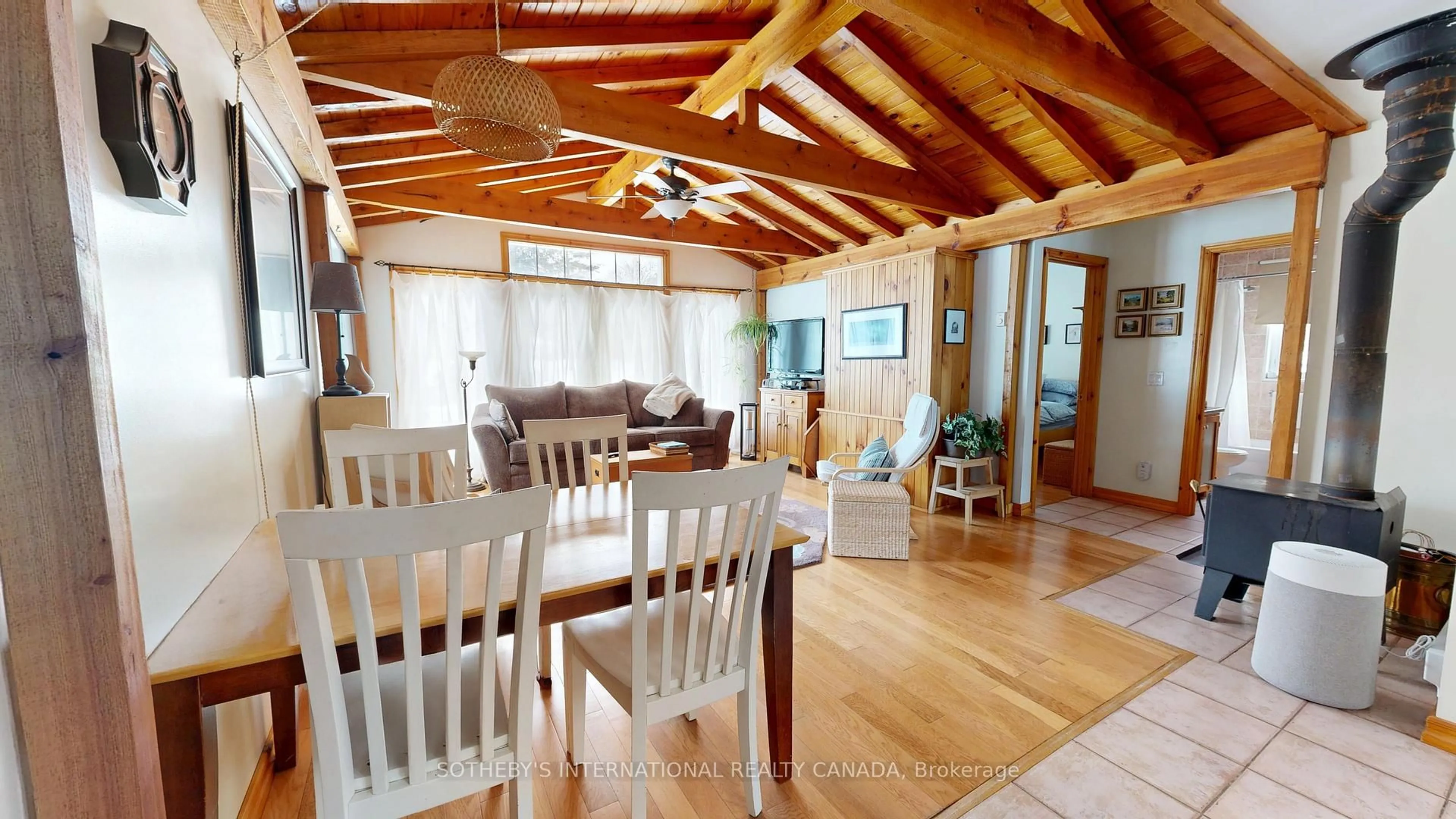 Dining room, unknown for 929 Tanglewood Dr, Huron-Kinloss Ontario N2Z 2X3