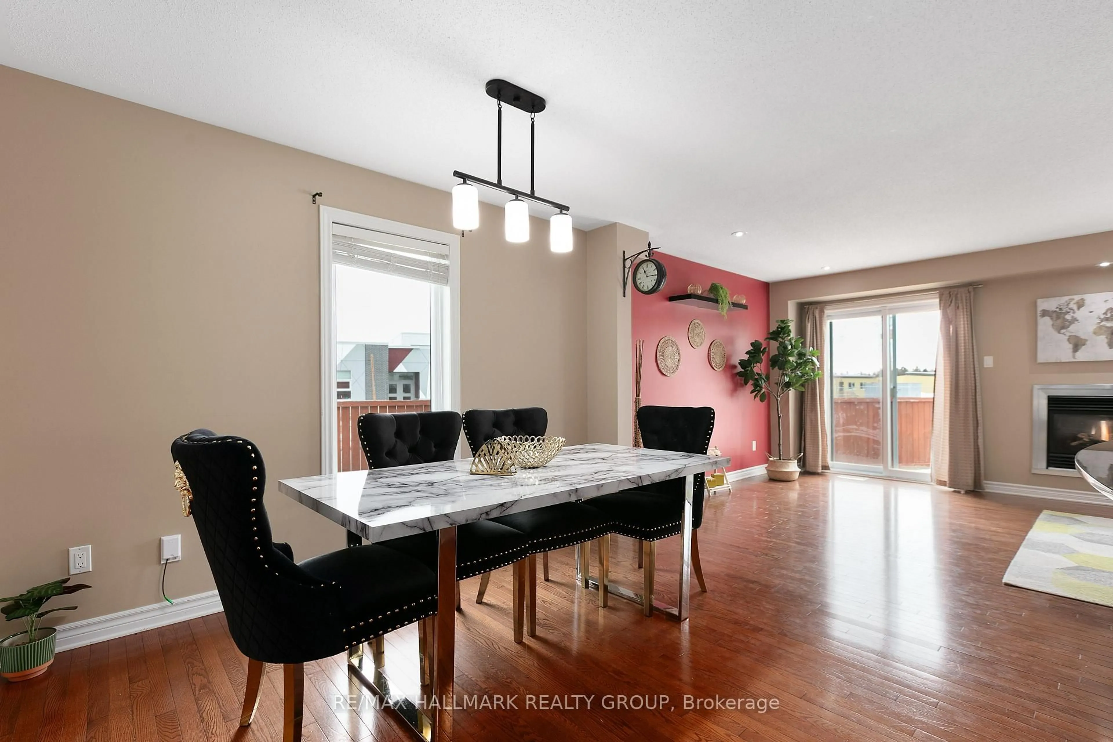 Dining room, unknown for 4120 Kelly Farm Dr, Ottawa Ontario K1T 4J2