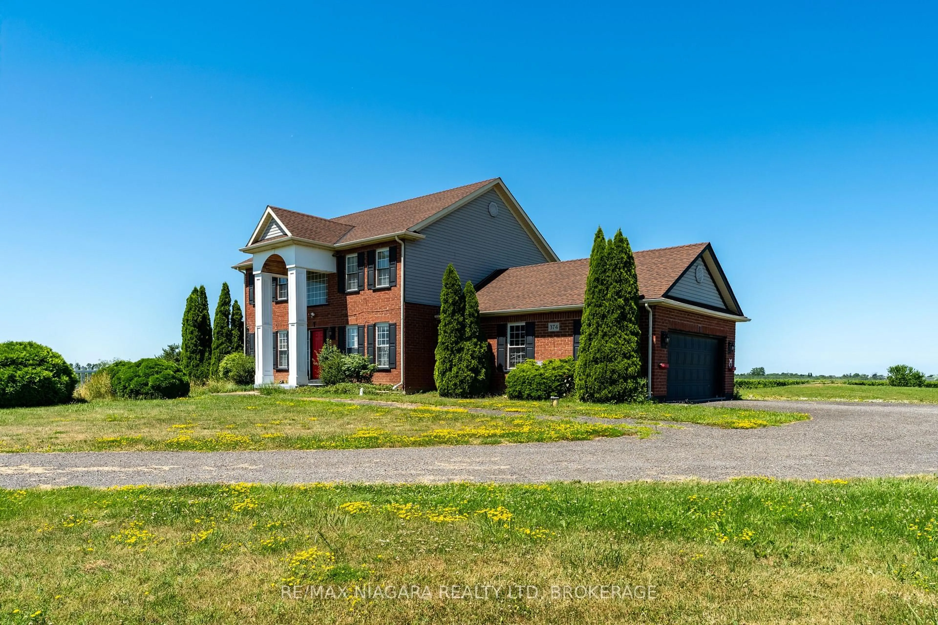 Home with brick exterior material, unknown for 374 Niagara Stone Rd, Niagara-on-the-Lake Ontario L0S 1J0