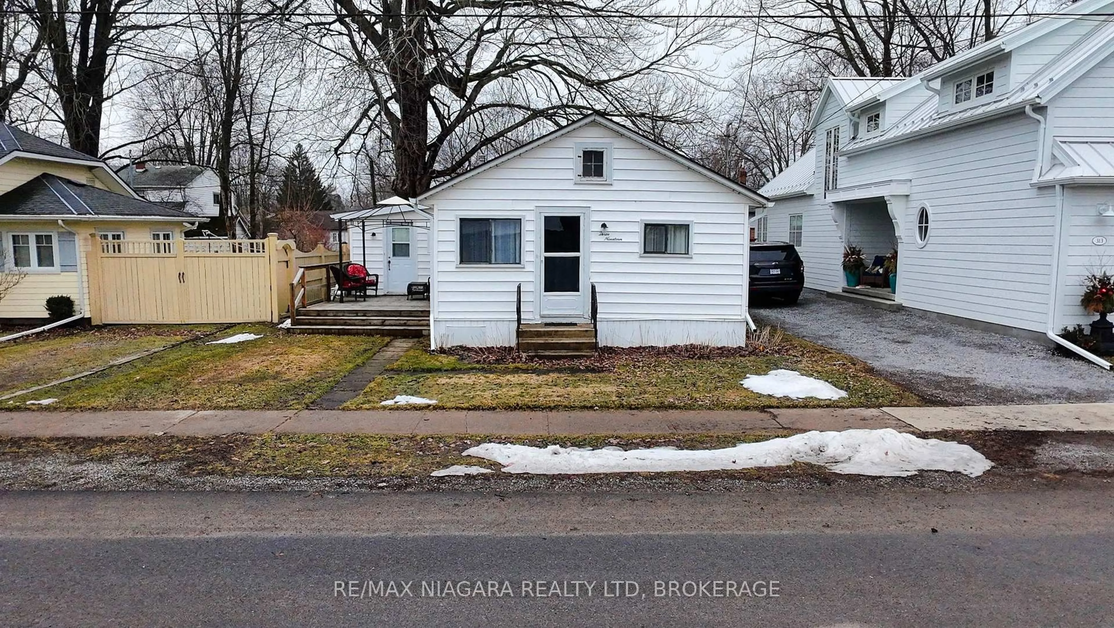 Unknown for 319 Beechwood Ave, Fort Erie Ontario L0S 1B0