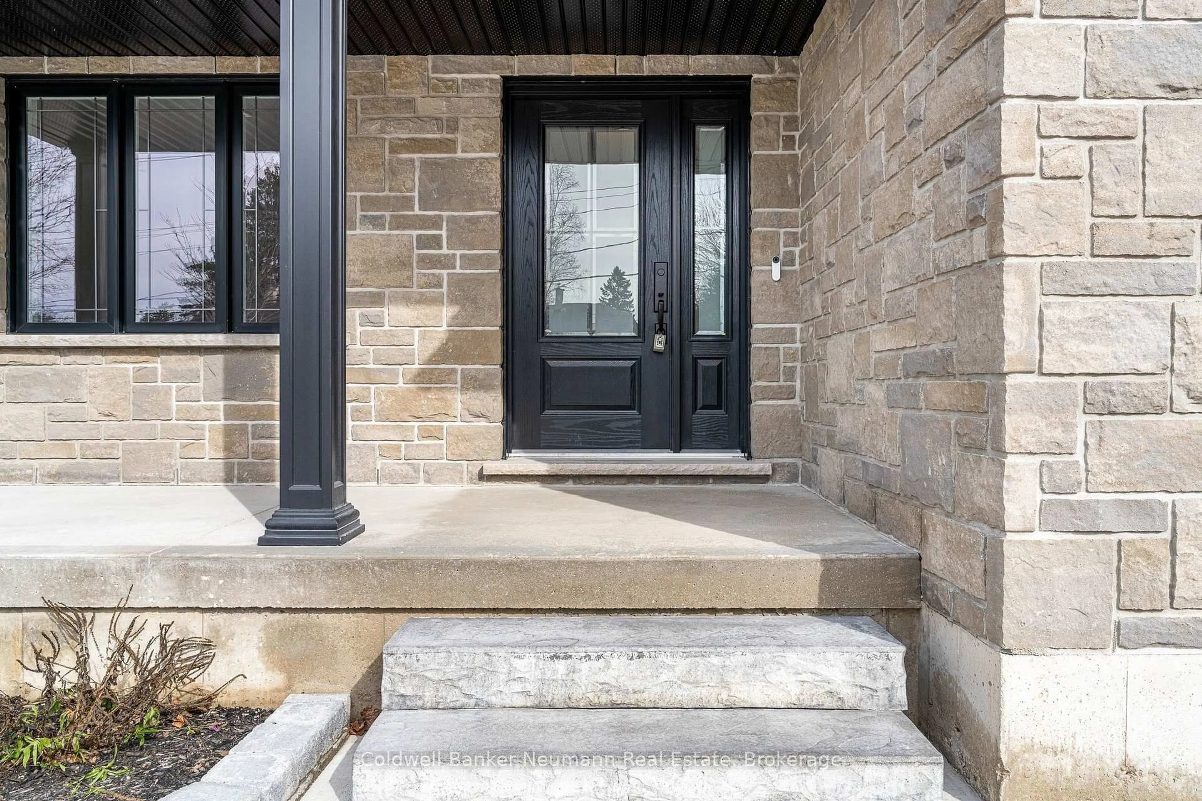 Indoor entryway for 150 Durham Rd, West Grey Ontario N0G 1R0