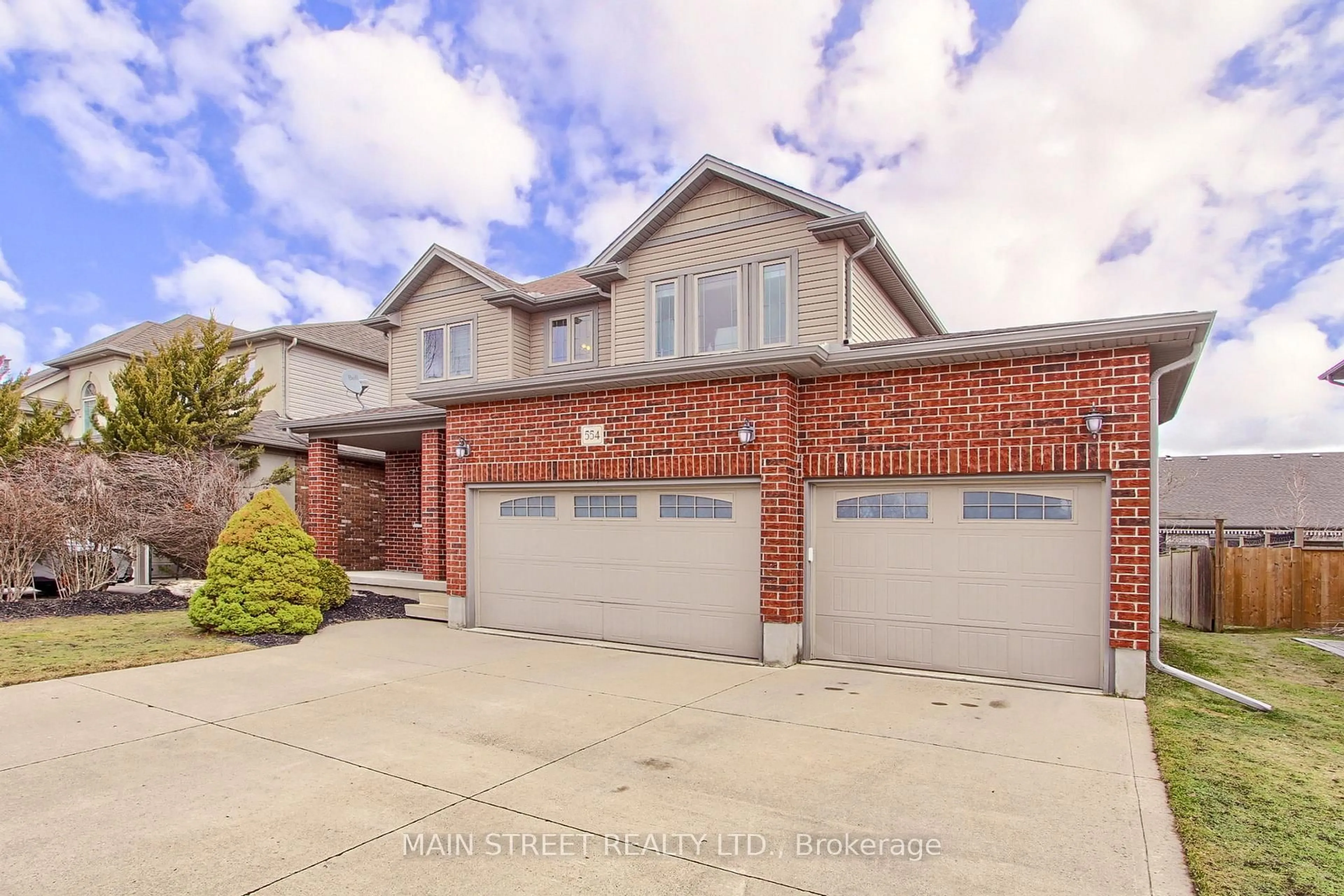 Home with brick exterior material, street for 554 TATHAM Blvd, Woodstock Ontario N4T 0A7