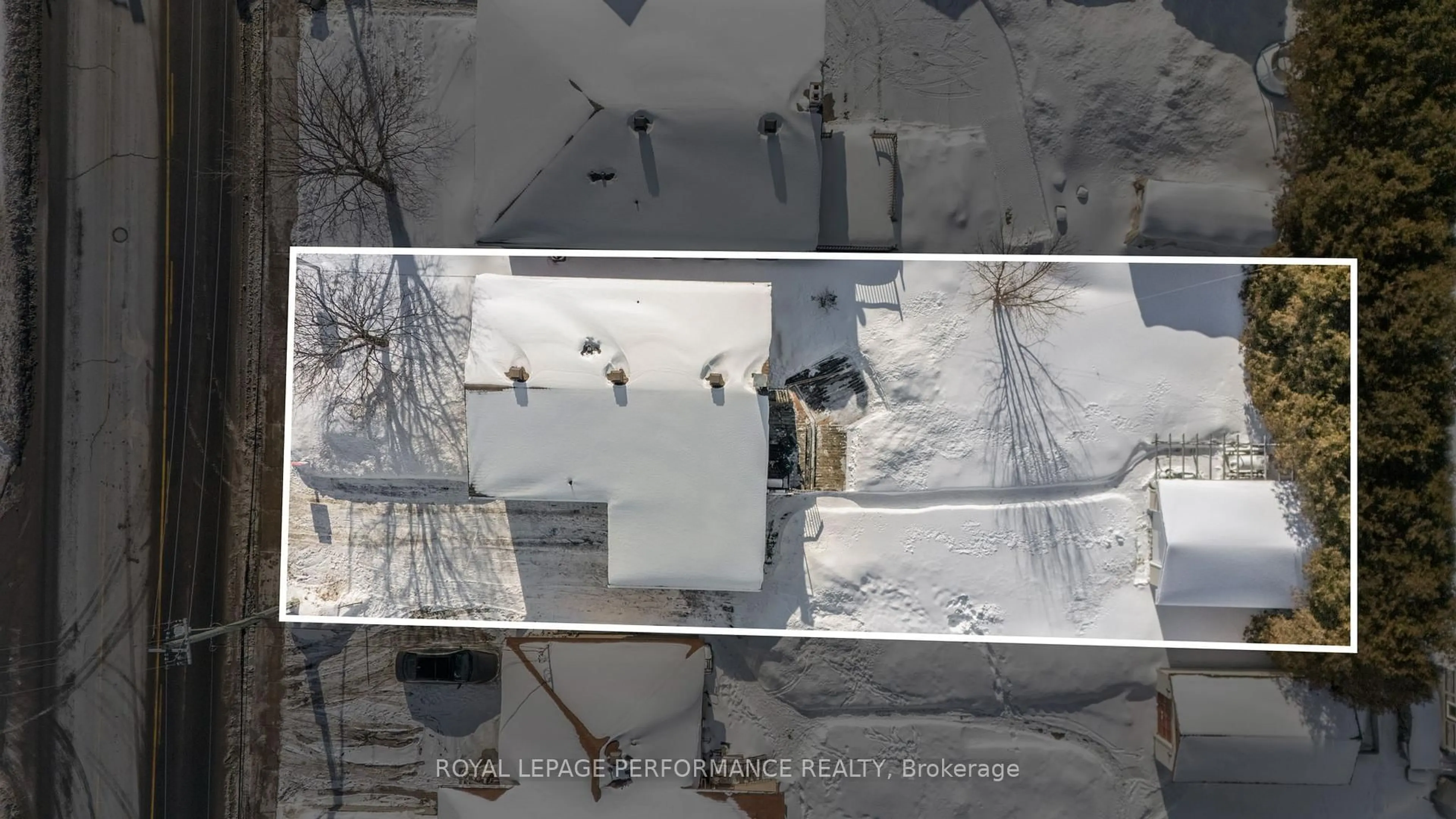 A pic from outside/outdoor area/front of a property/back of a property/a pic from drone, city buildings view from balcony for 677 Principale St, Casselman Ontario K0A 1M0