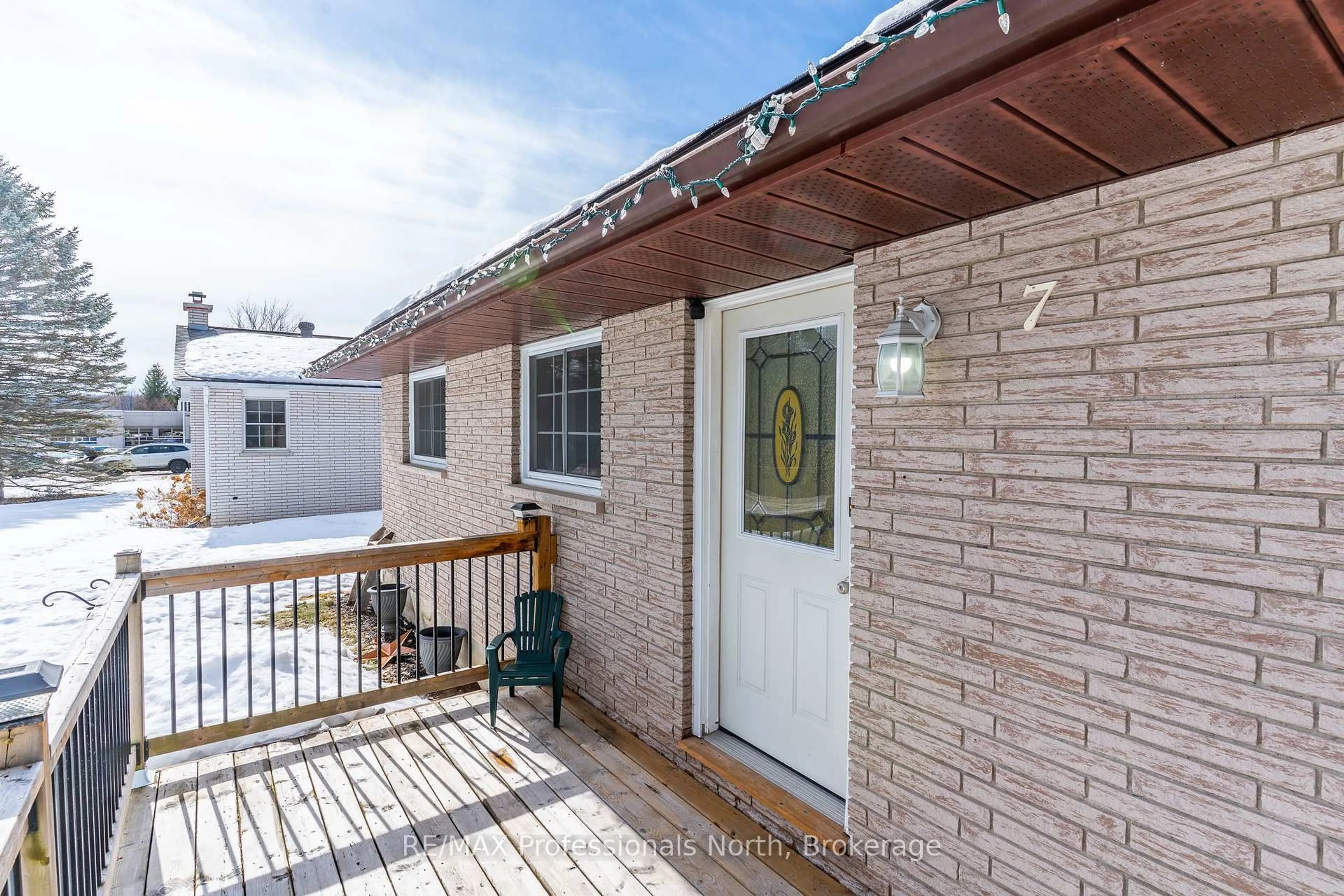 Unknown for 7 Winchester St, Minden Hills Ontario K0M 1S0