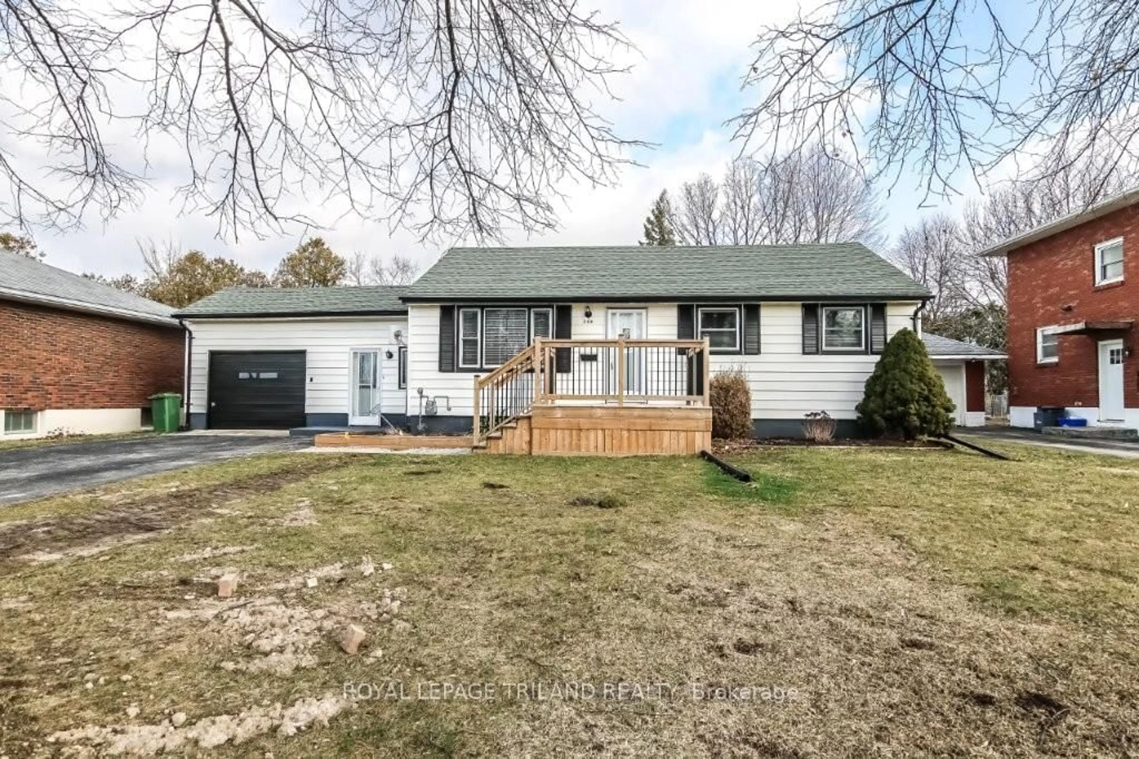 Unknown for 244 Forest Ave, St. Thomas Ontario N5R 2K4