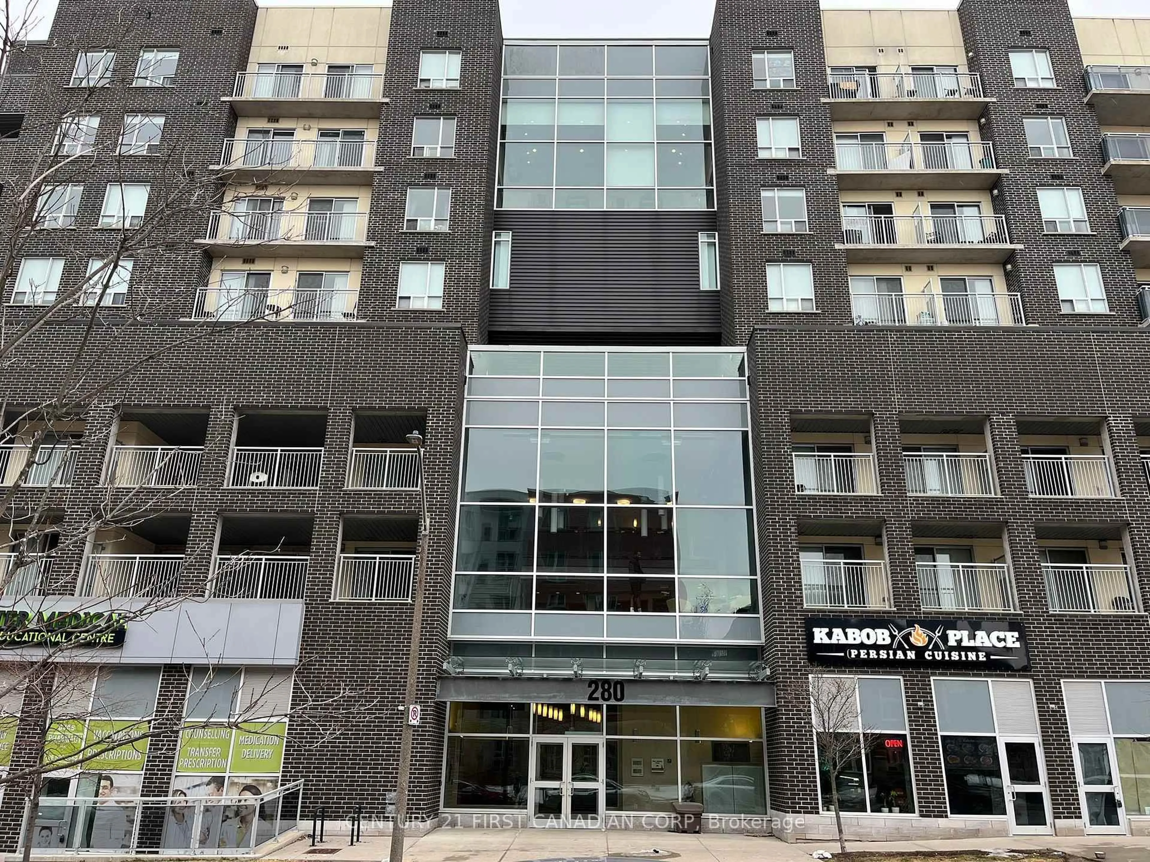 Indoor foyer for 280 Lester St #814, Waterloo Ontario N2L 0G2