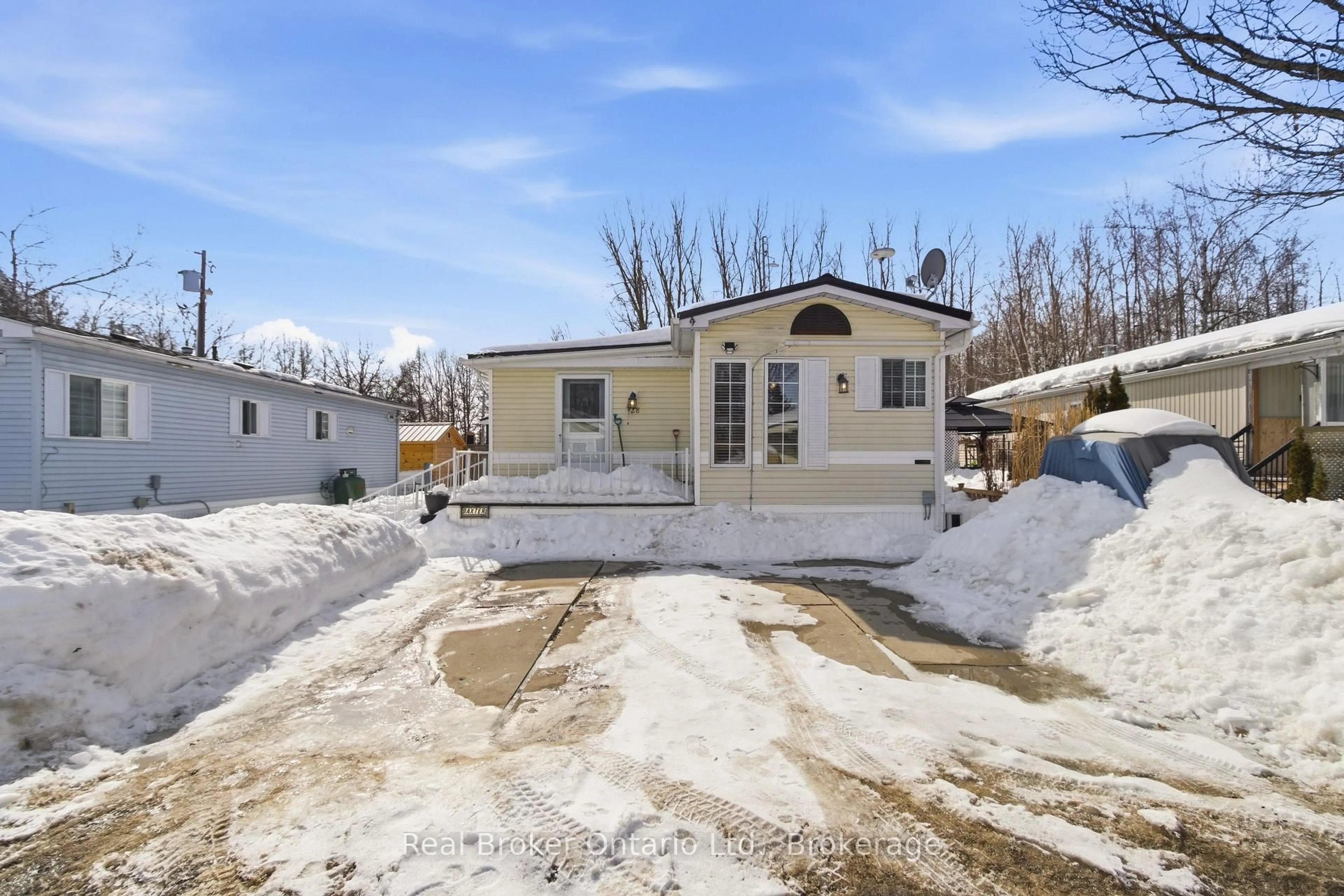 Unknown for 428 Pine Pass, Centre Wellington Ontario N1M 2W5