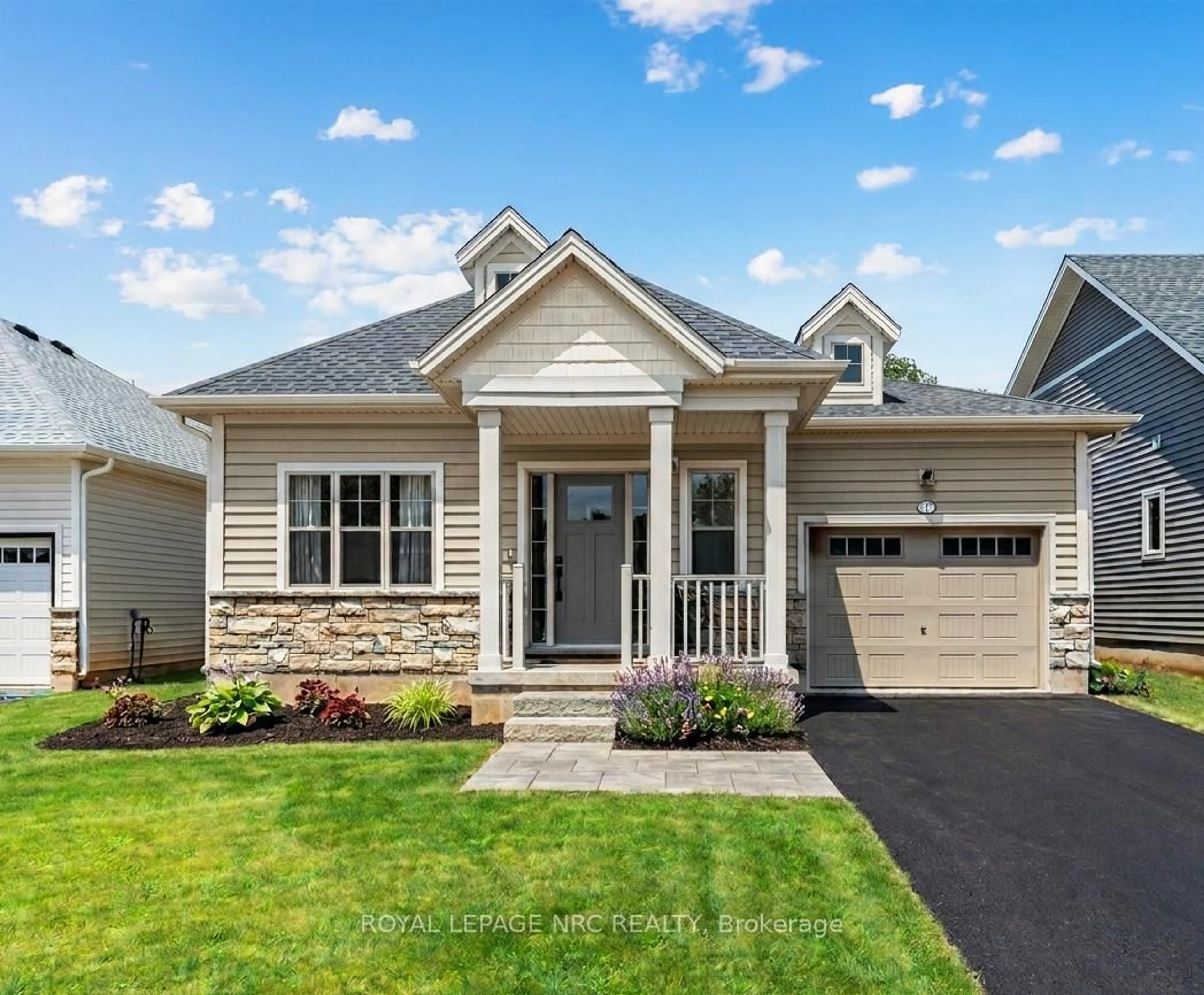 Home with vinyl exterior material, street for 88 SCHOOLEY Rd, Fort Erie Ontario L0S 1B0