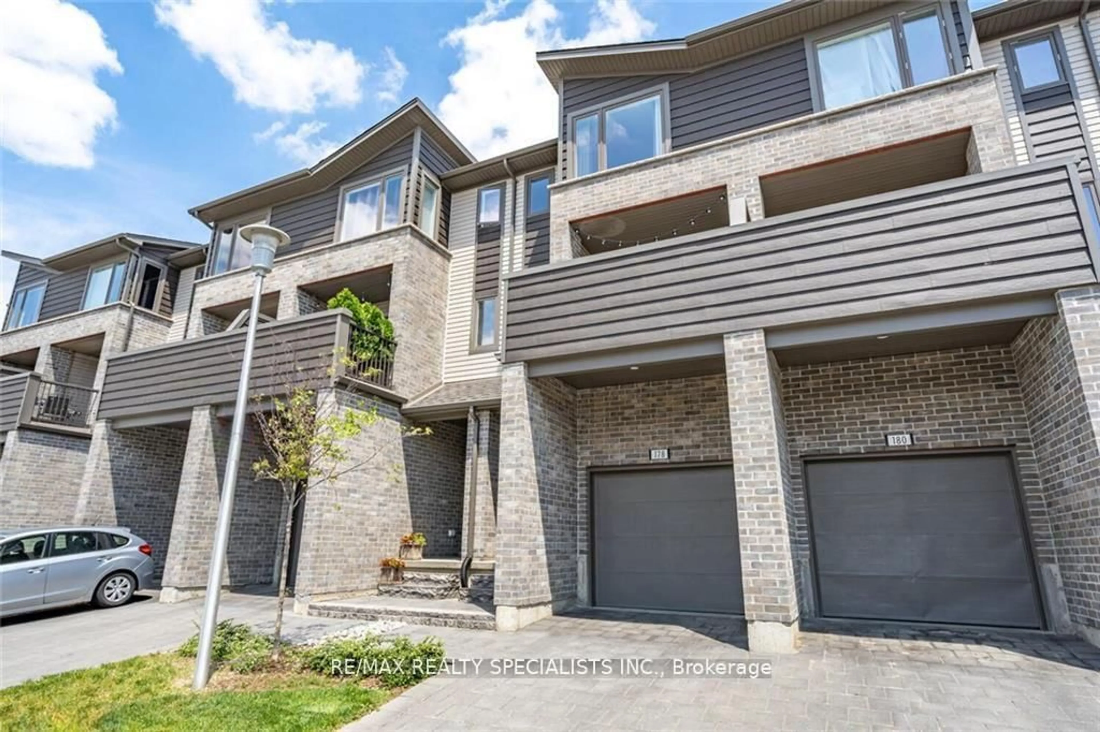 Home with brick exterior material, street for 1960 Dalmagarry Rd #178, London North Ontario M5V 3V6