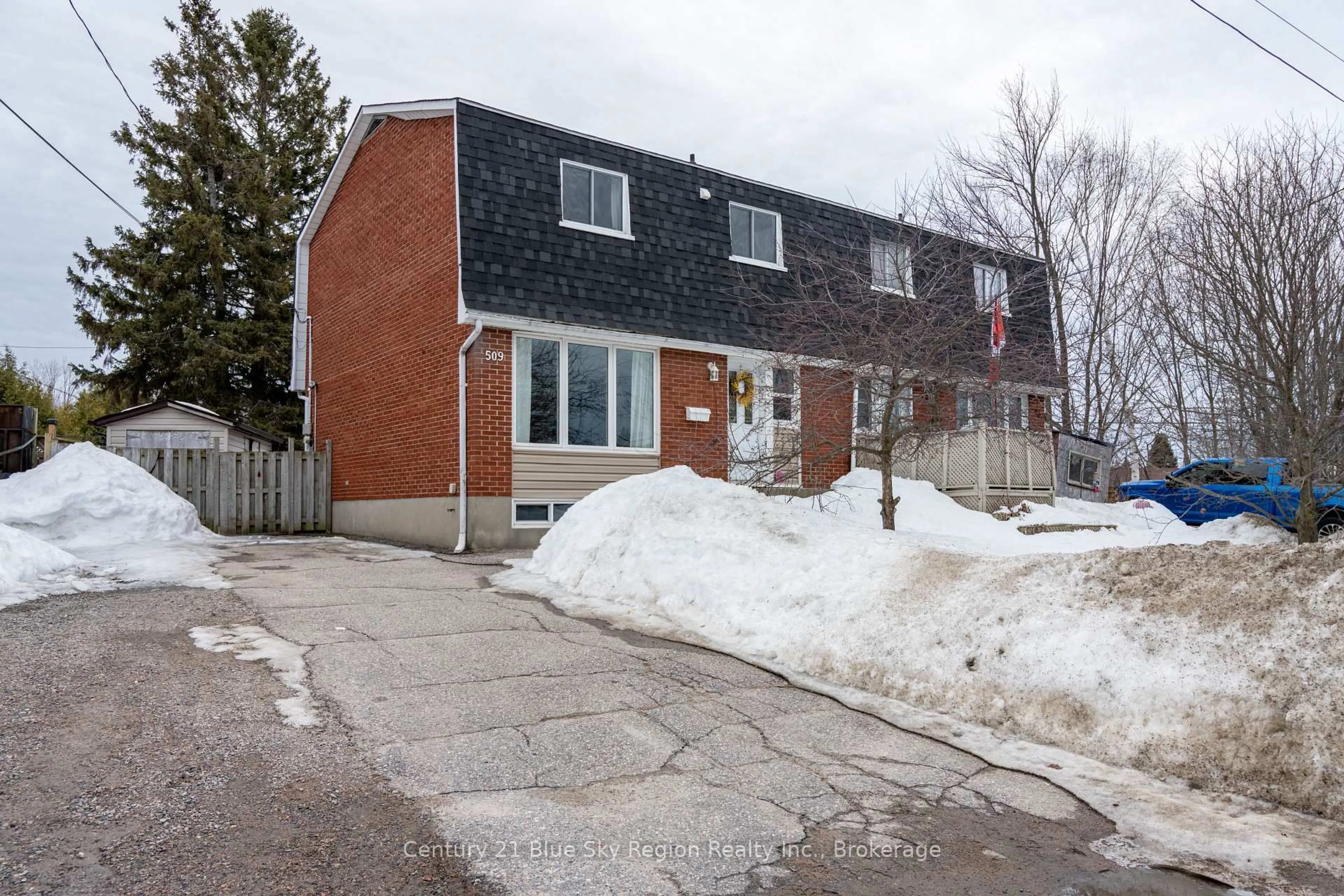 Home with brick exterior material, street for 509 Dane Ave, North Bay Ontario P1B 7G5