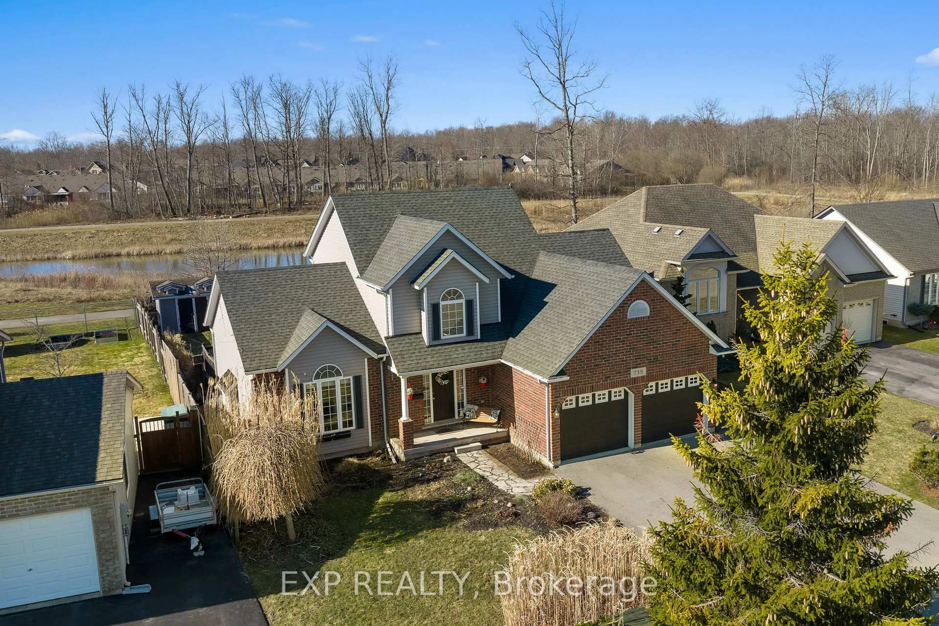 A pic from outside/outdoor area/front of a property/back of a property/a pic from drone, water/lake/river/ocean view for 735 Nancy Rd, Fort Erie Ontario L2A 6P8