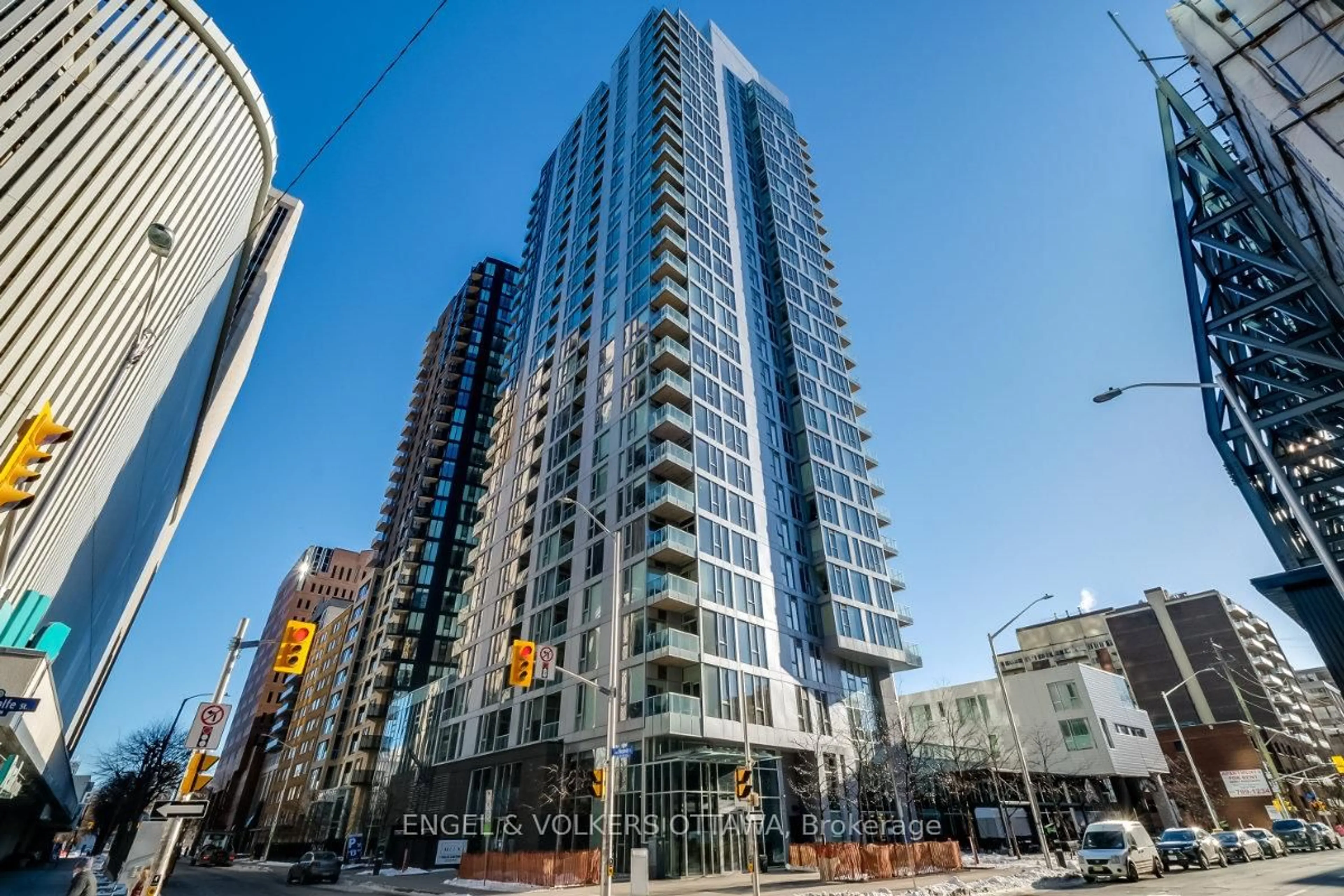 Unknown for 179 Metcalfe St #2401, Ottawa Ontario K2P 1P7