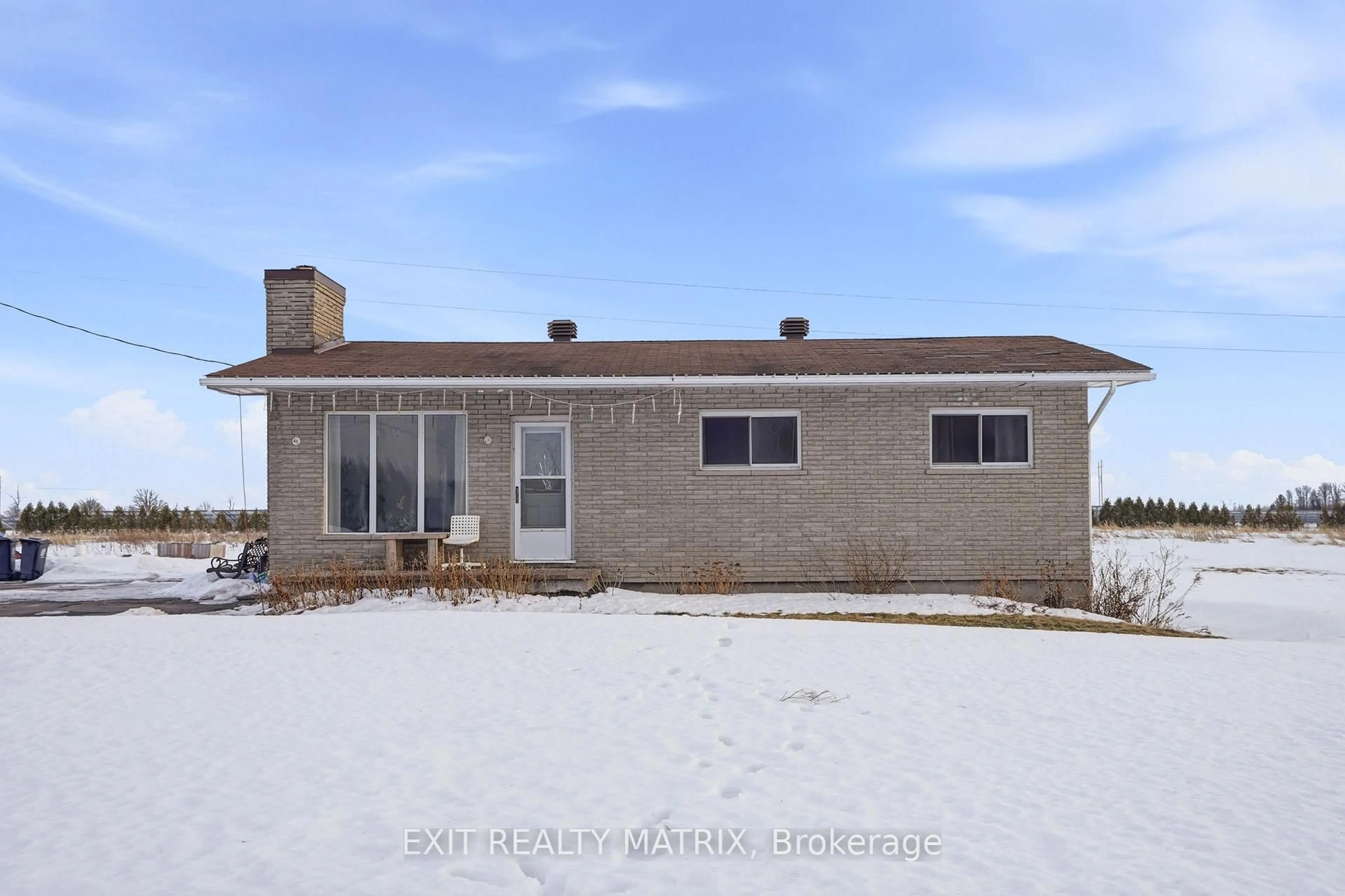 A pic from outside/outdoor area/front of a property/back of a property/a pic from drone, unknown for 3505-3511 County Road 17 Rd, Alfred and Plantagenet Ontario K0B 1A0