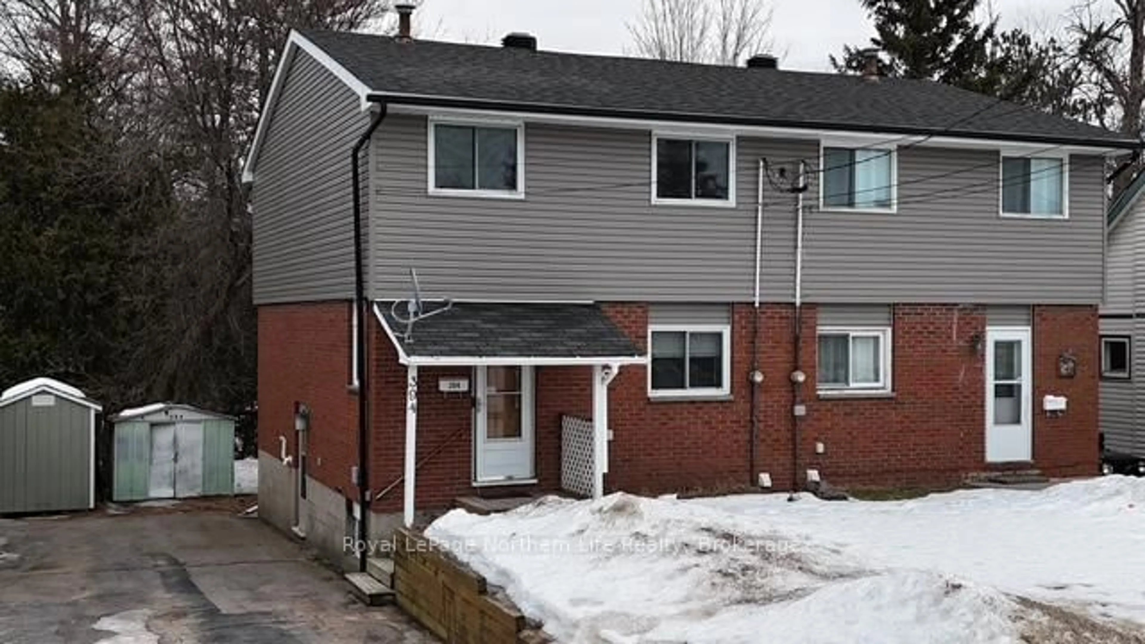 Unknown for 394 Chippewa St, North Bay Ontario P1B 6G6