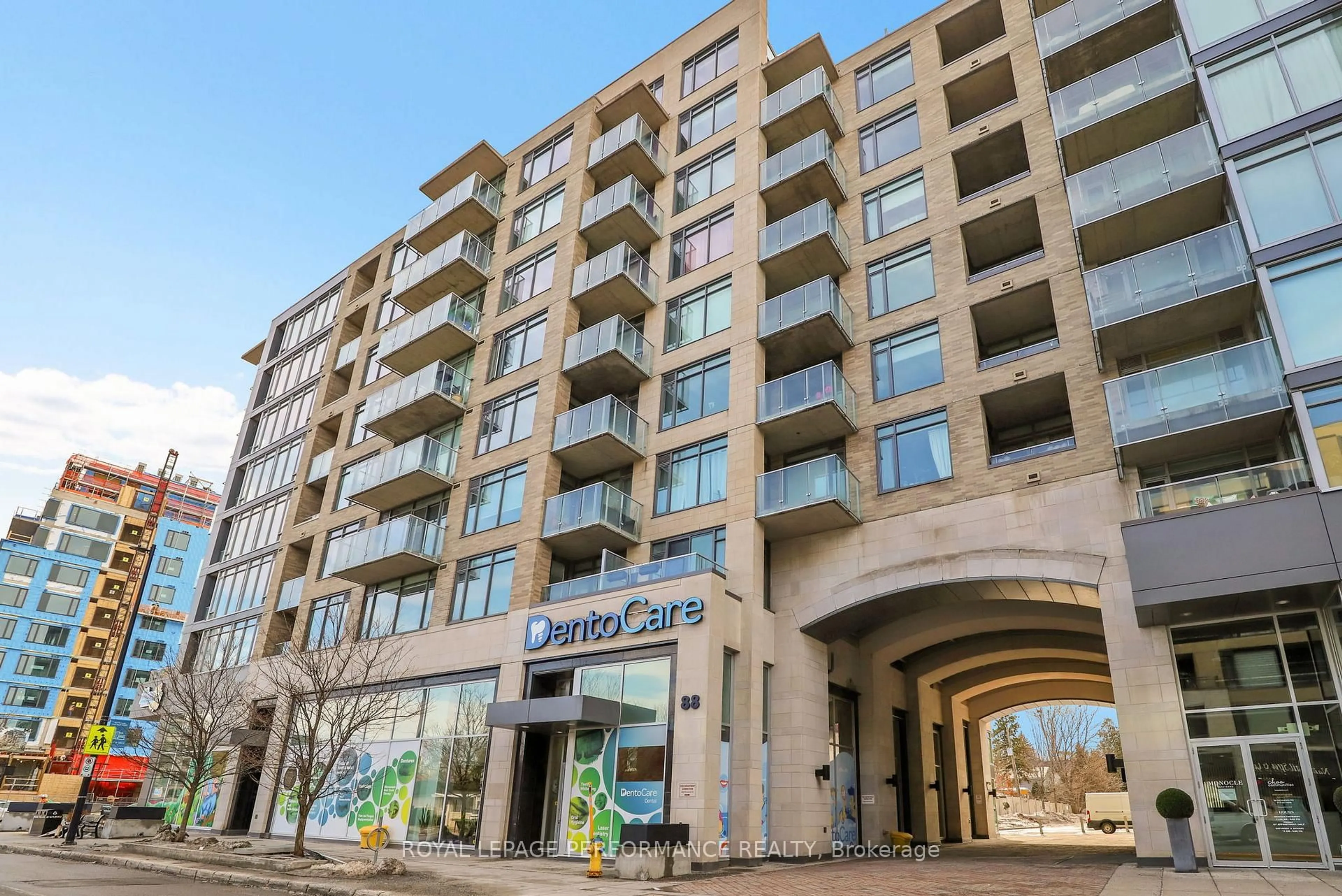 Unknown for 88 Richmond Rd #413, Ottawa Ontario K1Z 0B1