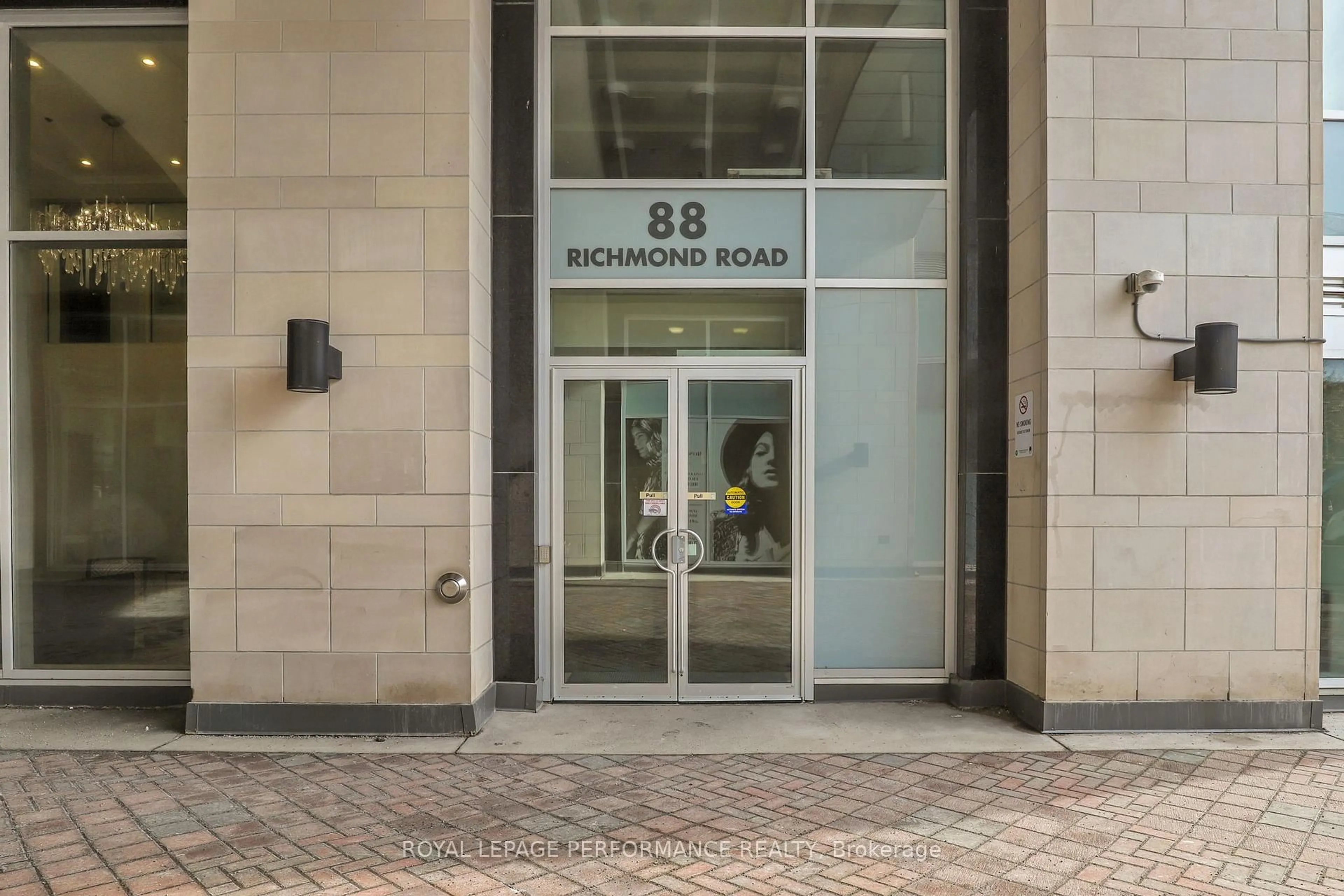 Unknown for 88 Richmond Rd #413, Ottawa Ontario K1Z 0B1