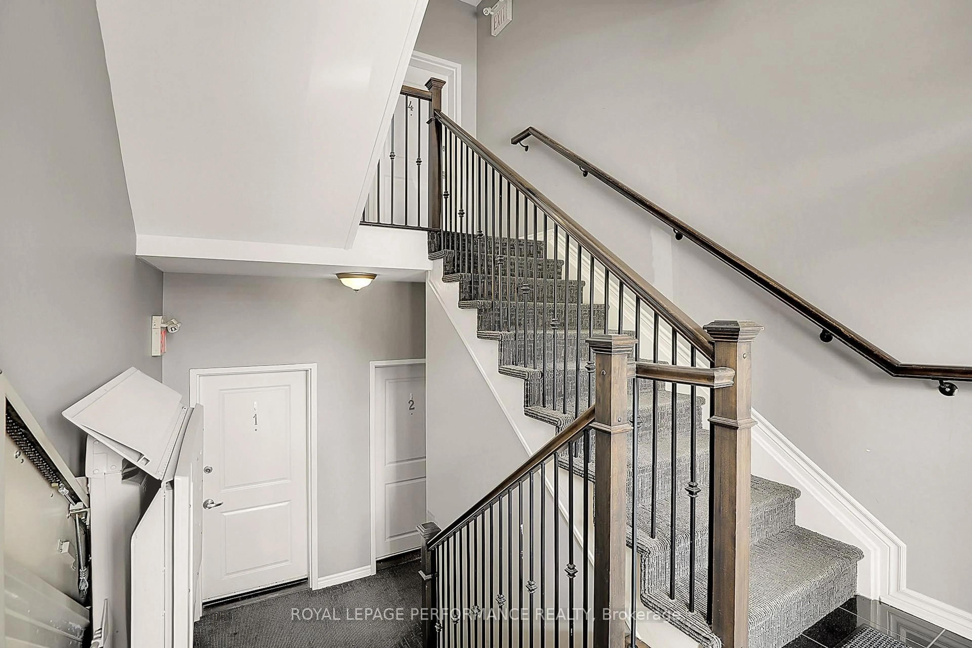 Stairs for 40 Prestige Circ #2, Ottawa Ontario K4A 0W9