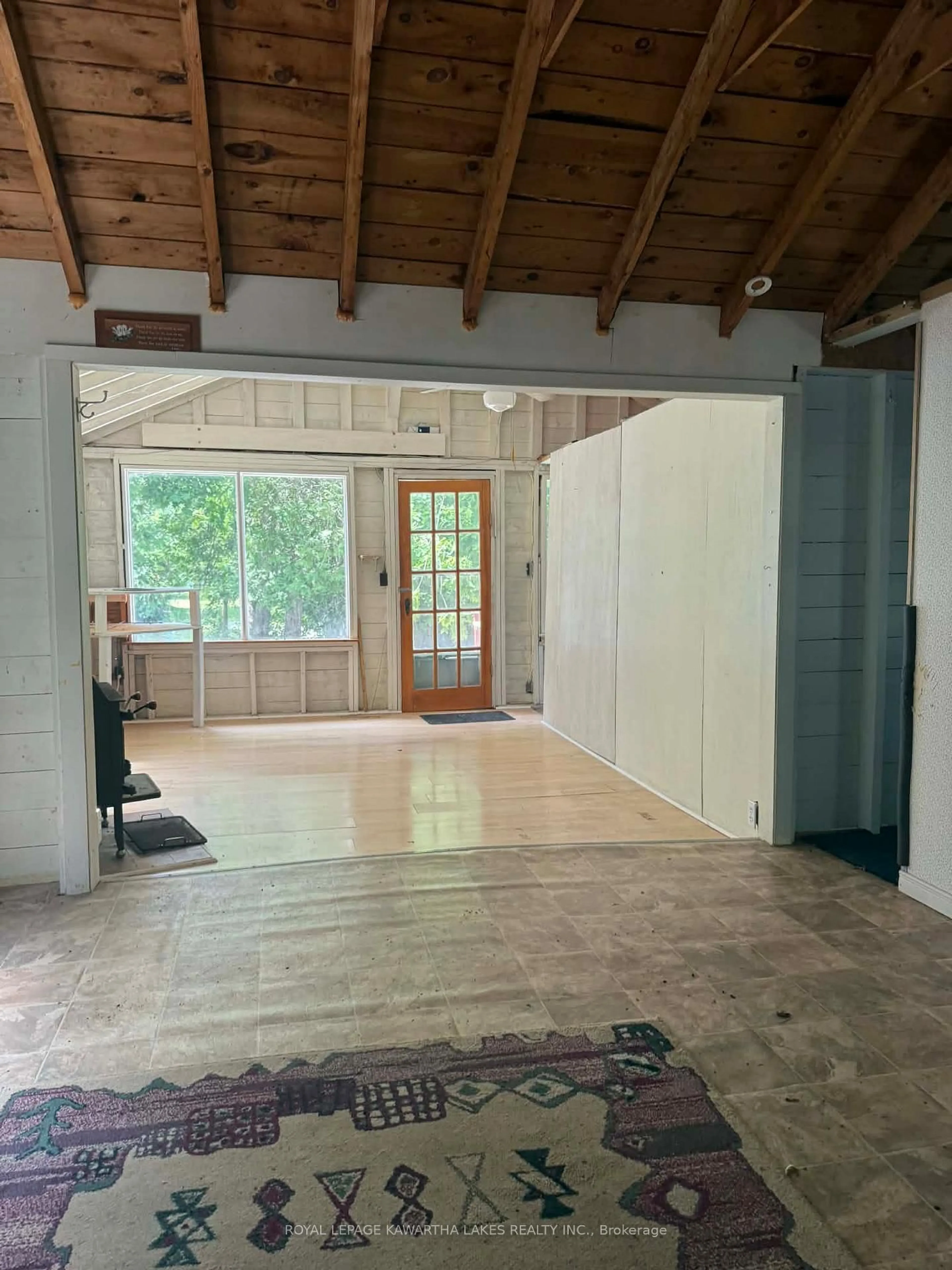 Unknown for 8 Sturgeon Glen Rd, Kawartha Lakes Ontario K0M 1N0