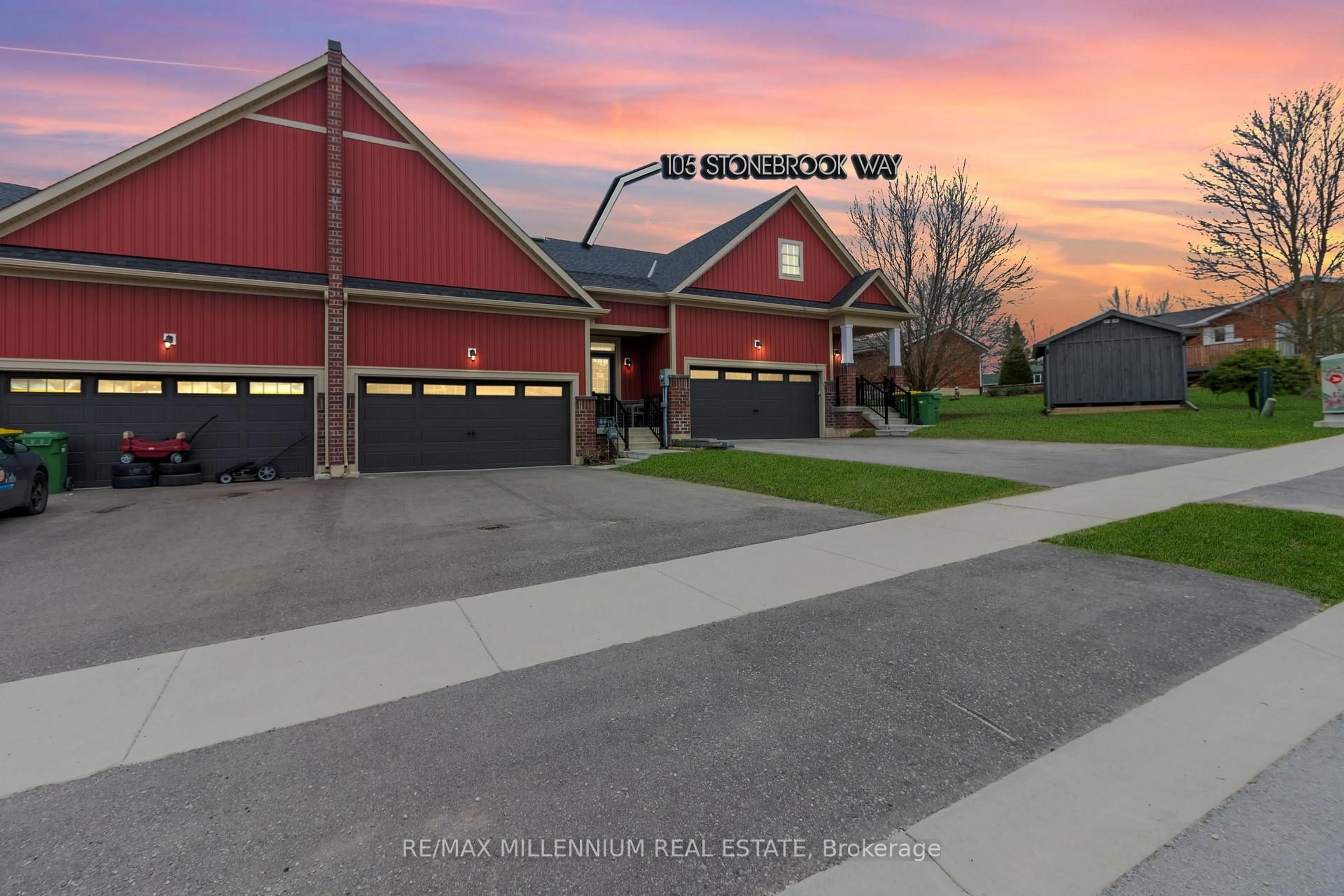 Indoor garage for 105 Stonebrook Way, Grey Highlands Ontario N0C 1H0