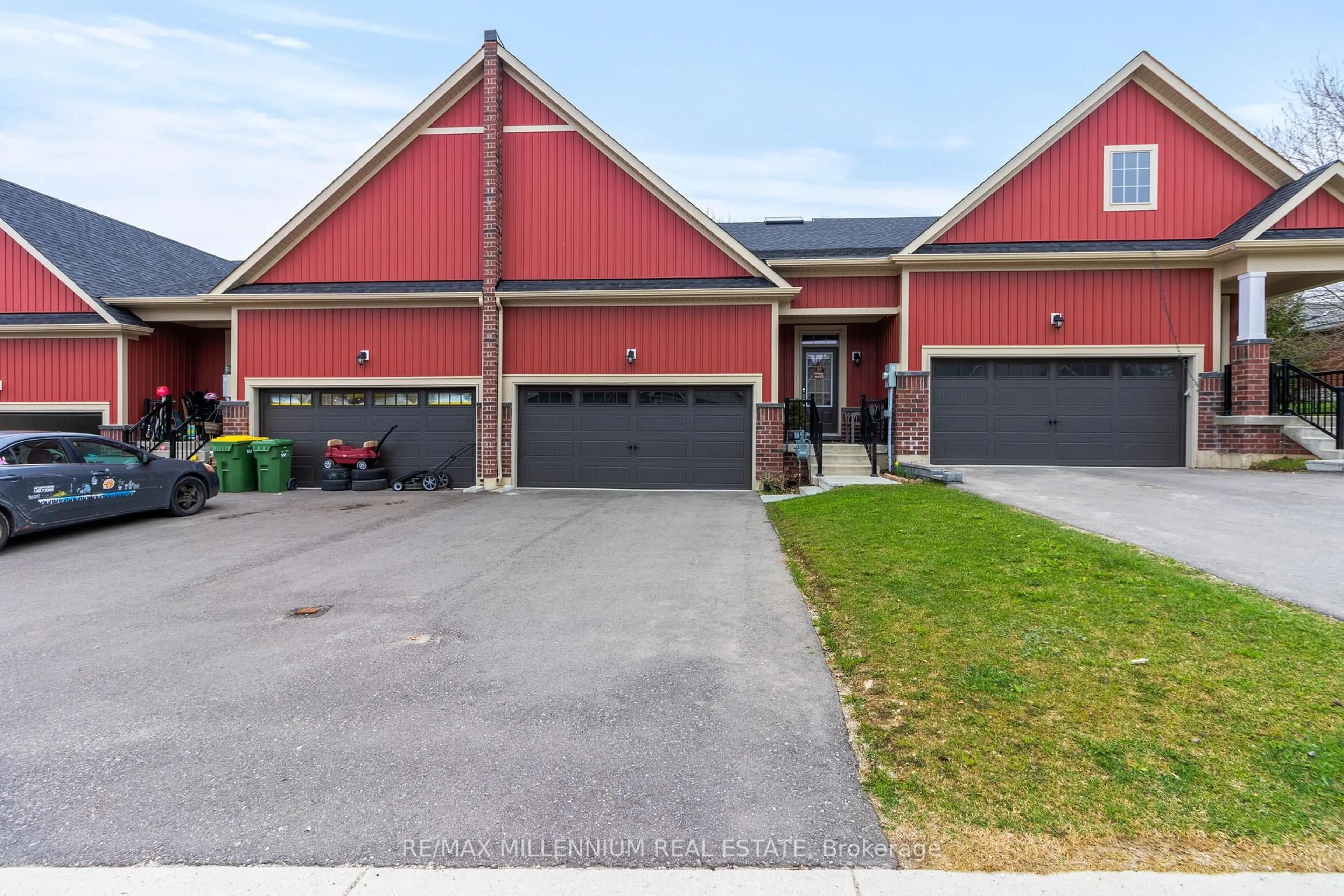 Unknown for 105 Stonebrook Way, Grey Highlands Ontario N0C 1H0
