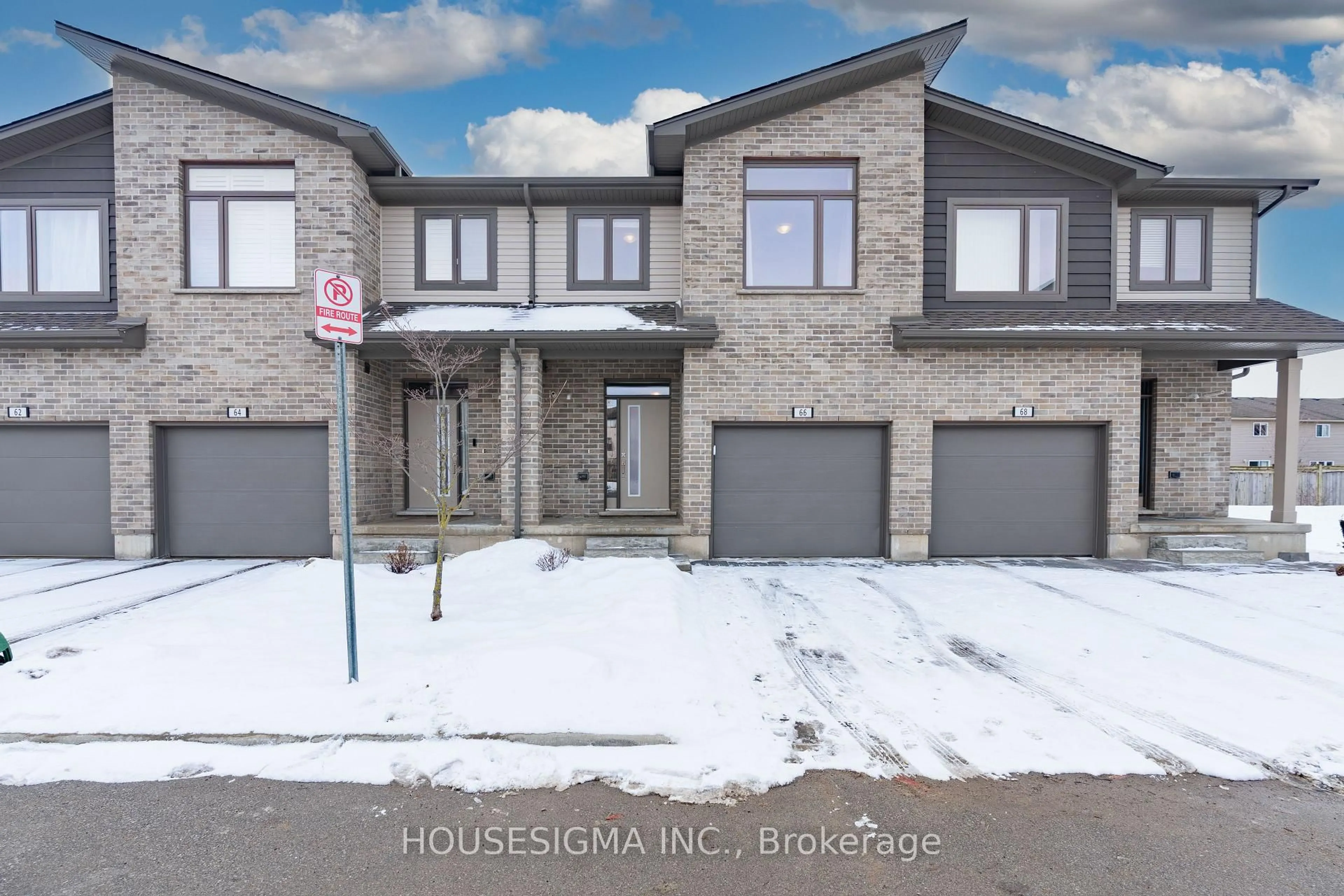 Home with brick exterior material, street for 2070 Meadowgate Blvd #66, London South Ontario N6M 0H5