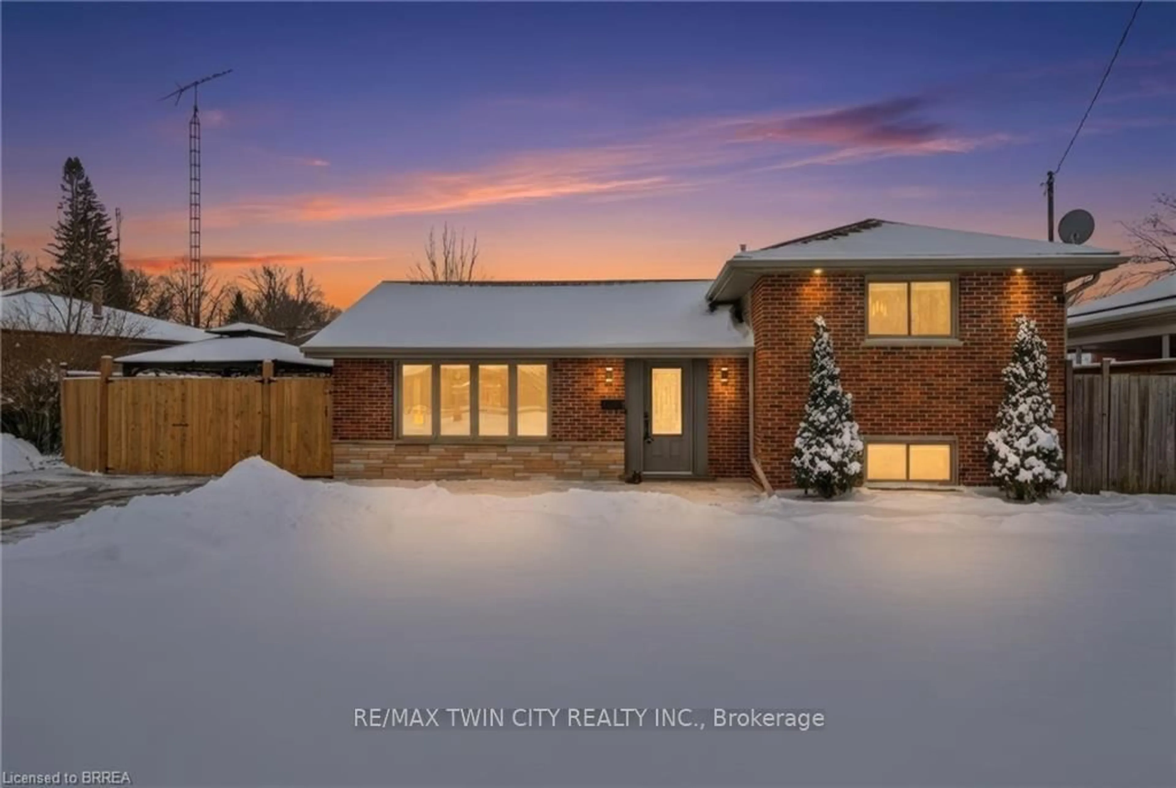 Unknown for 35 Hickery Pl, Brantford Ontario N3S 3C7