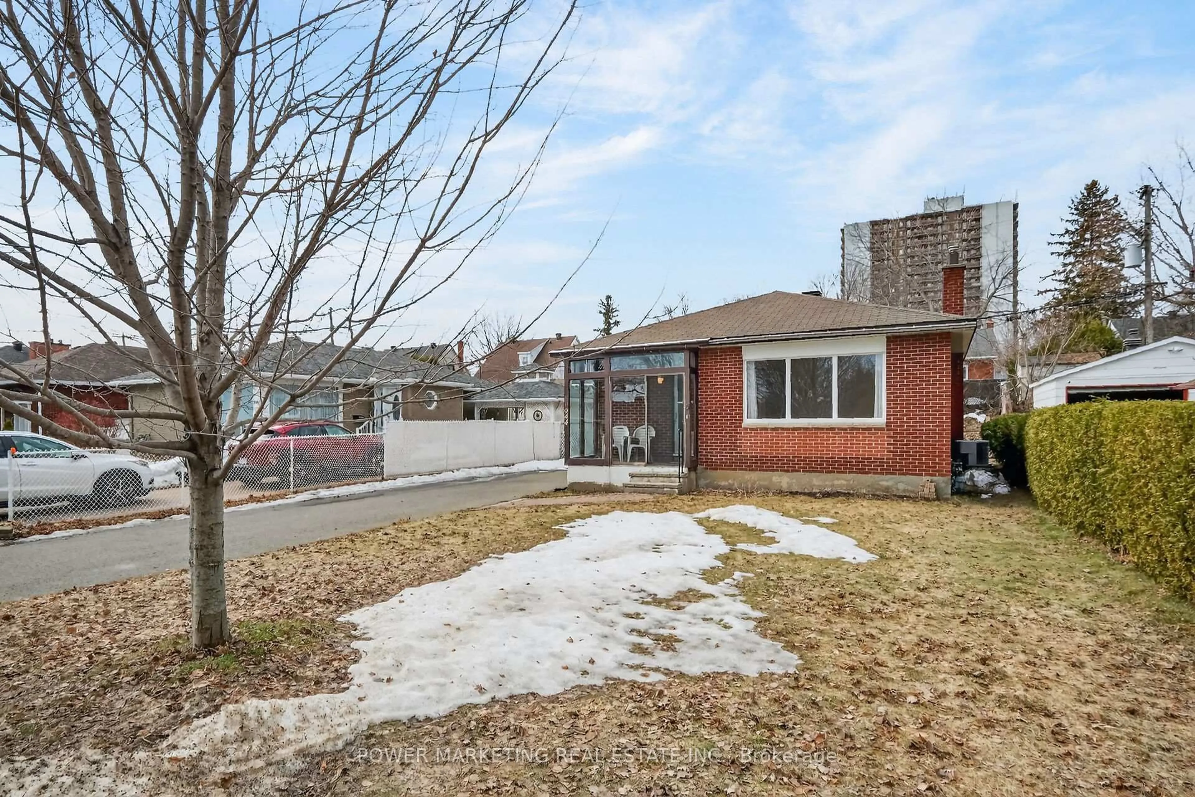 Home with brick exterior material, street for 944 Eve St, Ottawa Ontario K1K 3R4