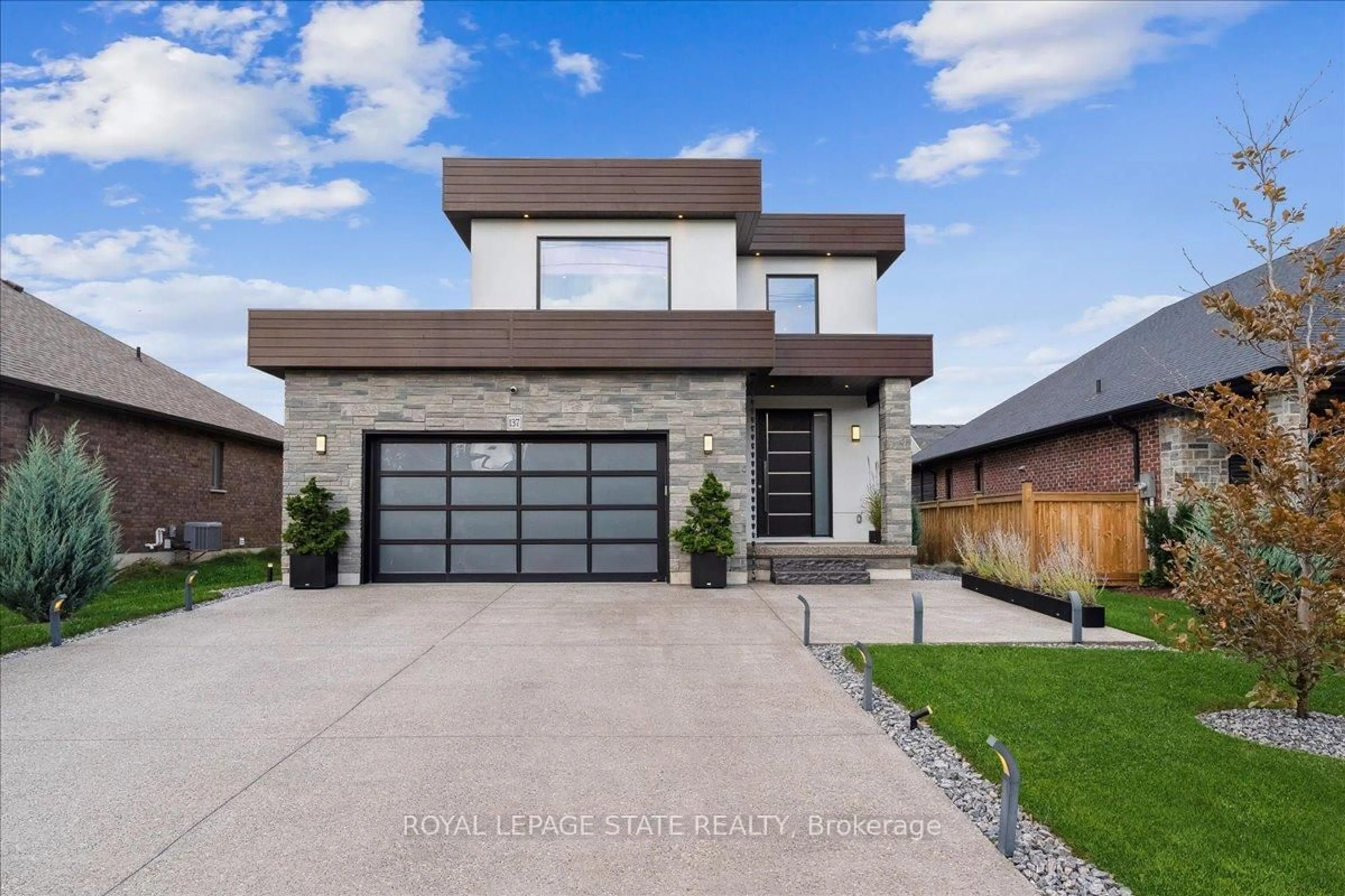 Home with brick exterior material, street for 137 New Lakeshore Rd, Norfolk Ontario N0A 1N3