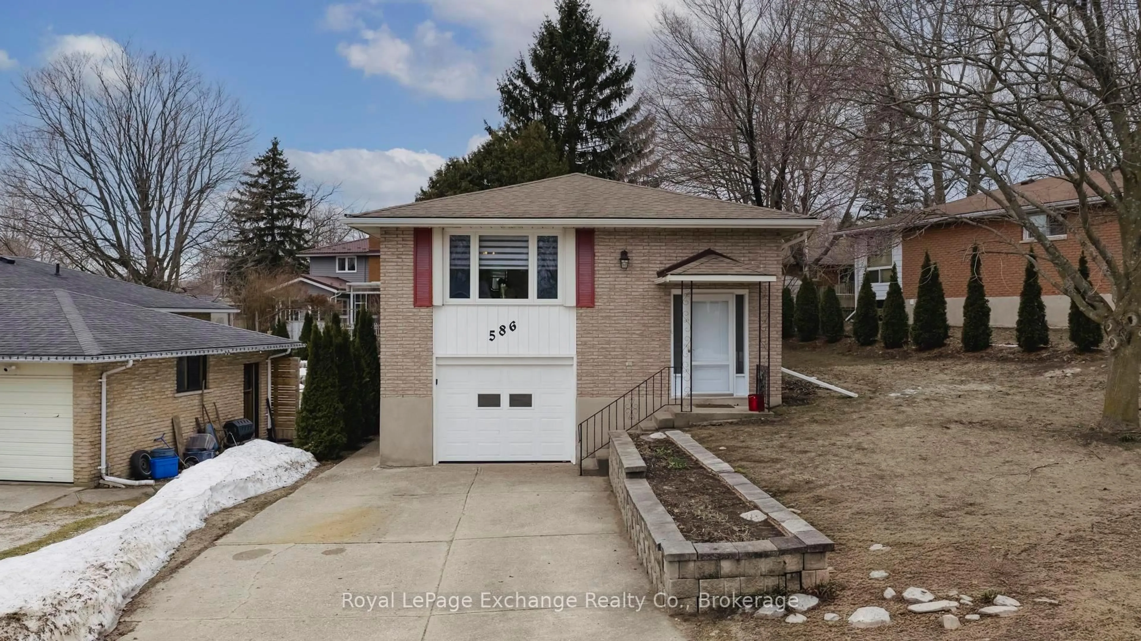 Home with vinyl exterior material, street for 586 Mill Creek Rd, Saugeen Shores Ontario N0H 2C4