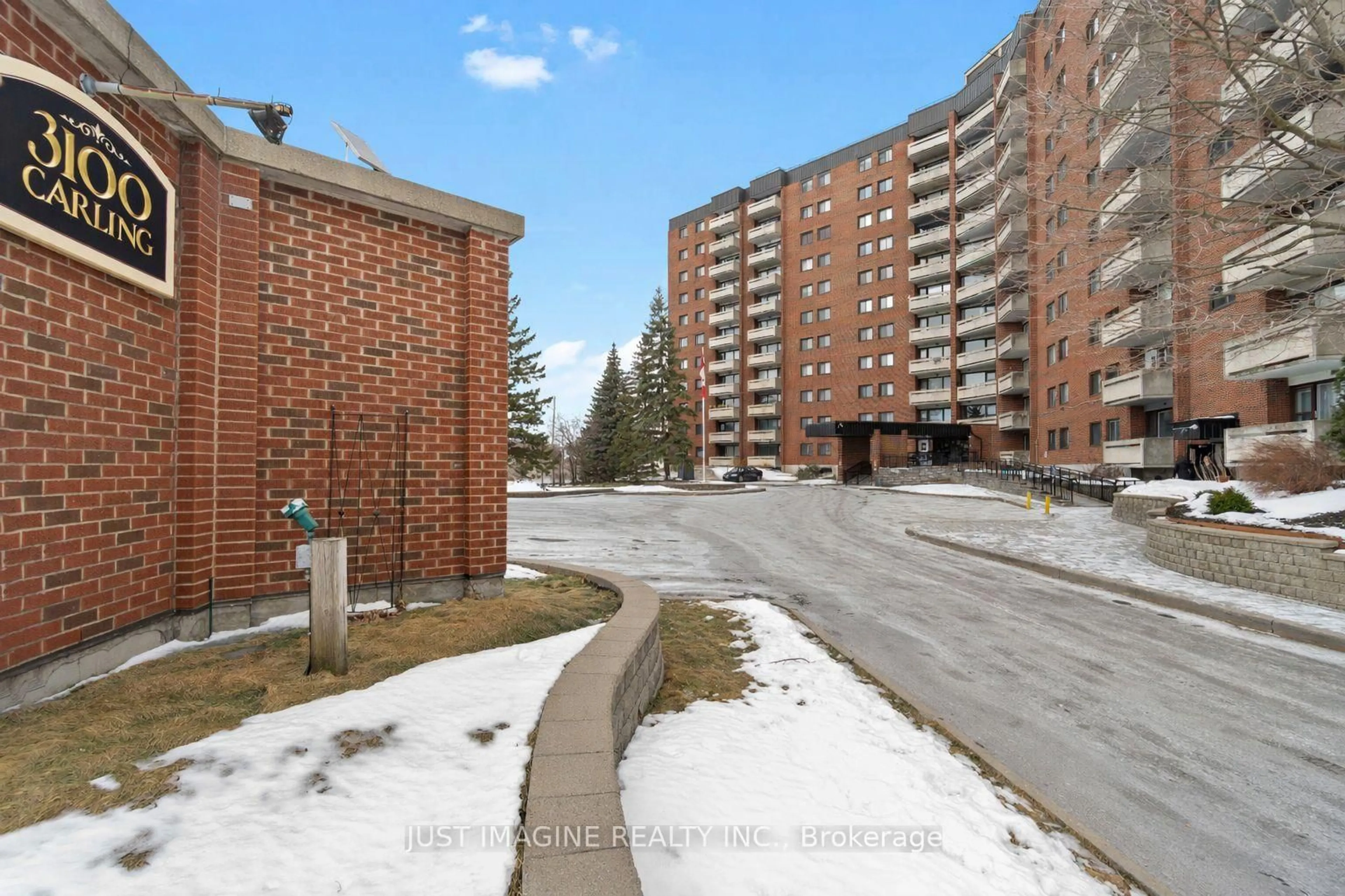 Patio, street for 3100 Carling Ave #721, Ottawa Ontario K2B 6J6