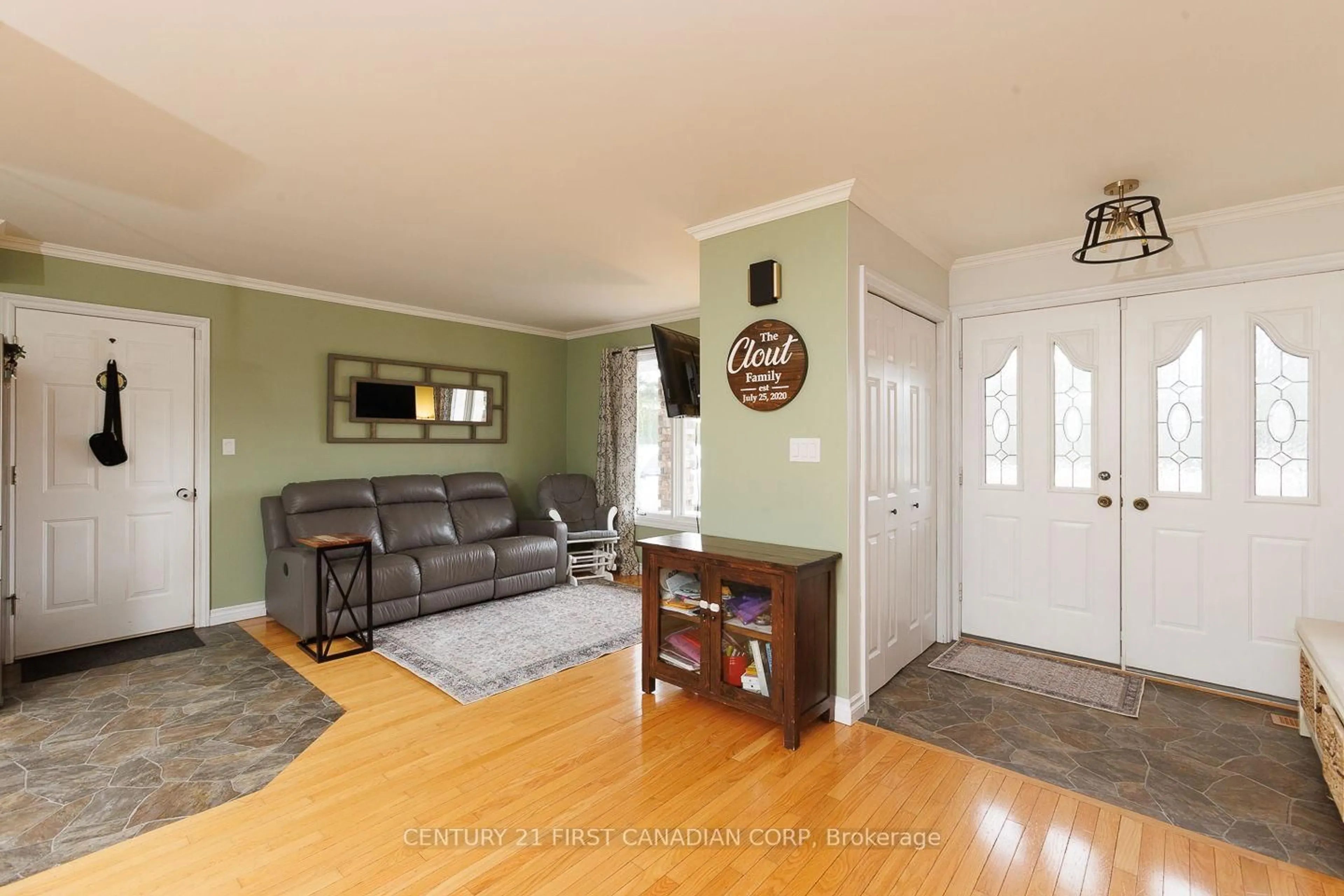 Unknown for 24565 Pioneer Line, West Elgin Ontario N0L 2P0