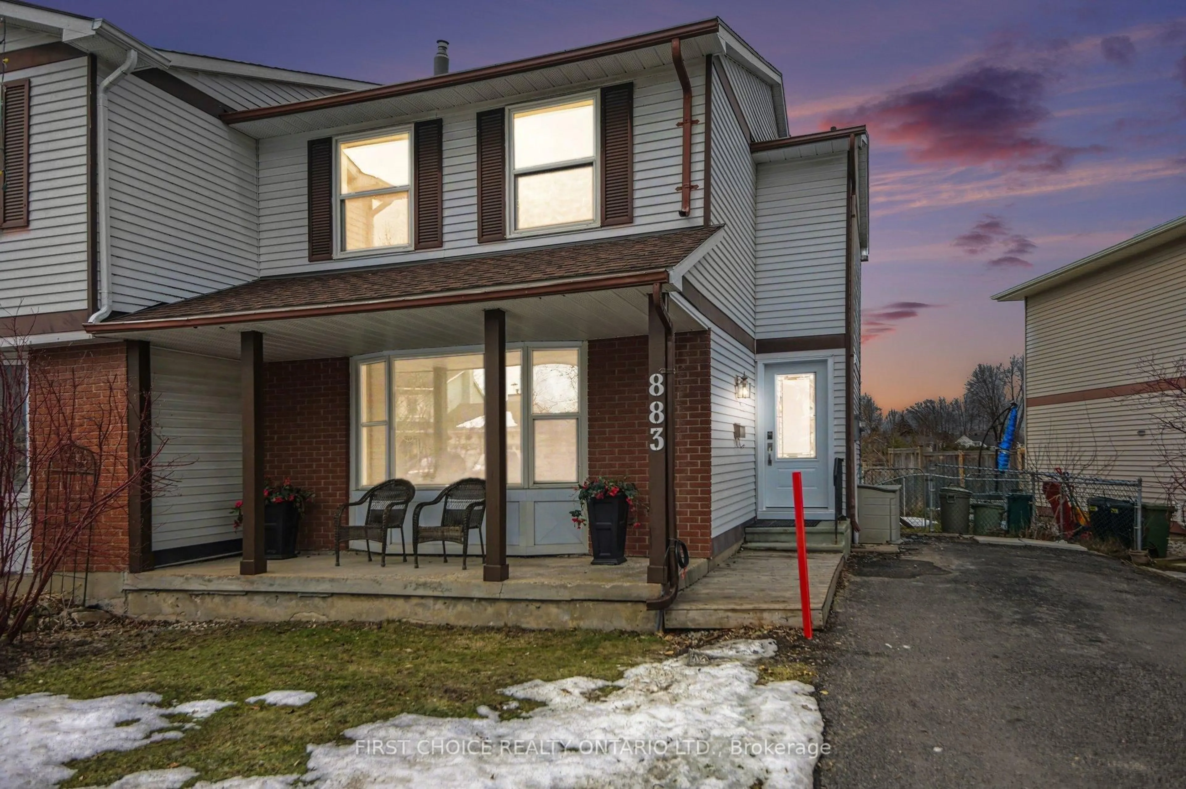 Unknown for 883 Lawnsberry Dr, Ottawa Ontario K1E 1Y2