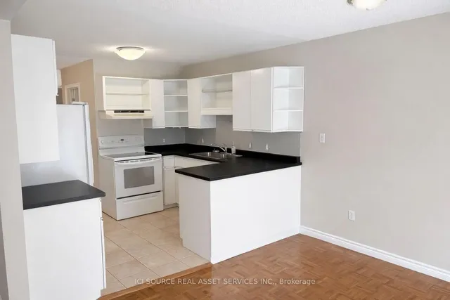 1593 Murphy Rd, Sarnia 4
