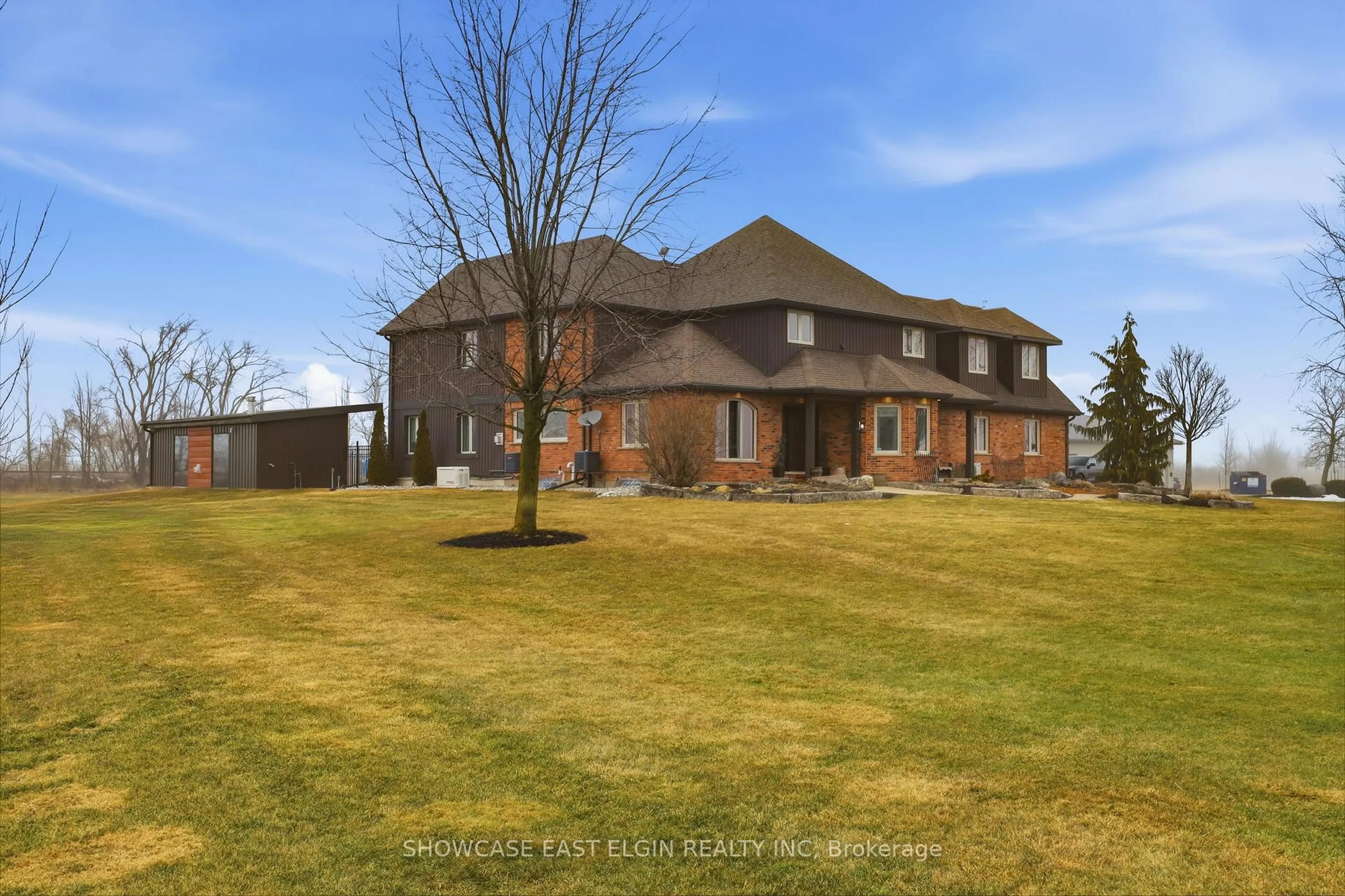 A pic from outside/outdoor area/front of a property/back of a property/a pic from drone, street for 53250 College Line, Malahide Ontario N5H 2R3