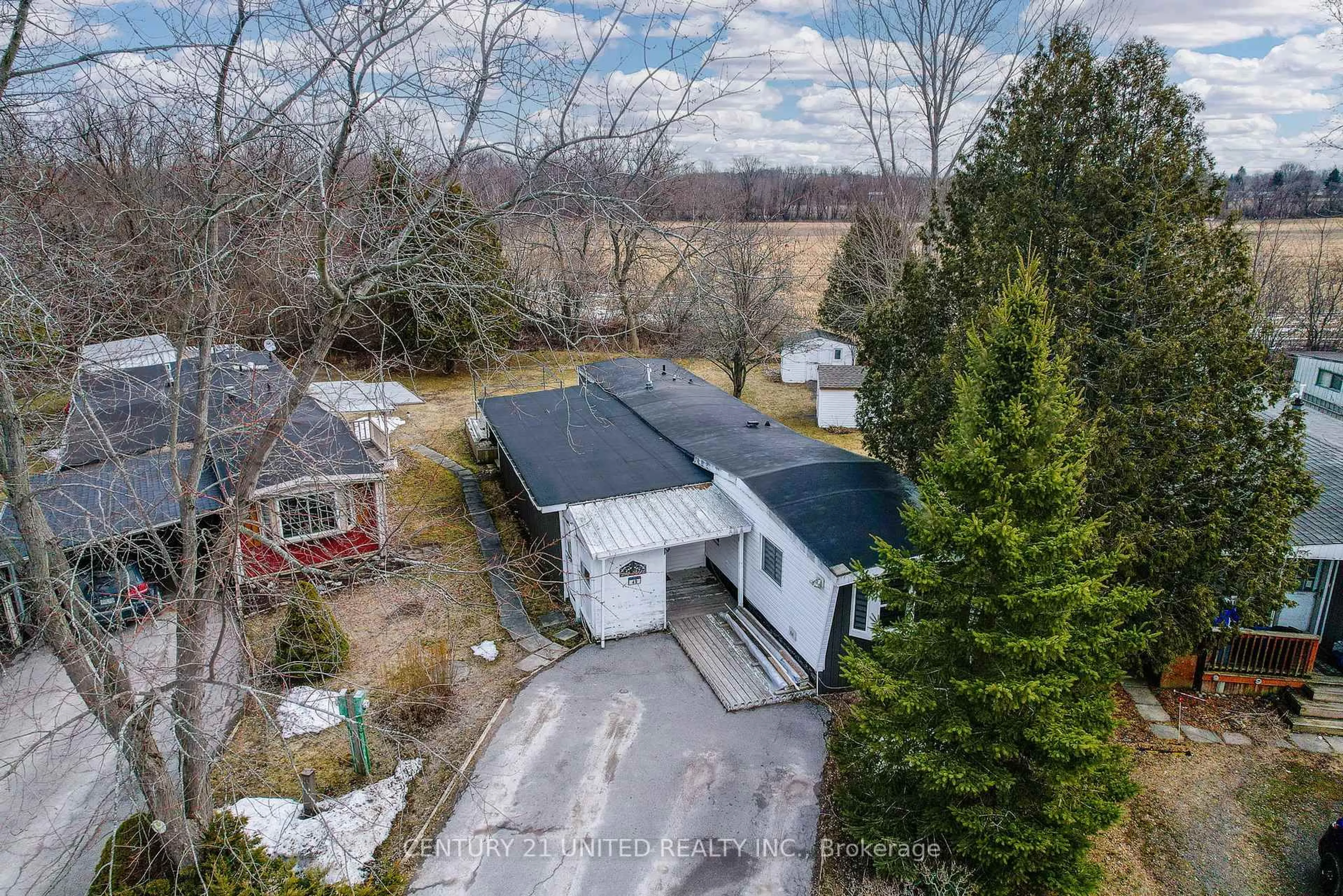 A pic from outside/outdoor area/front of a property/back of a property/a pic from drone, unknown for 49 Hillview Dr, Hamilton Township Ontario K9A 0X9