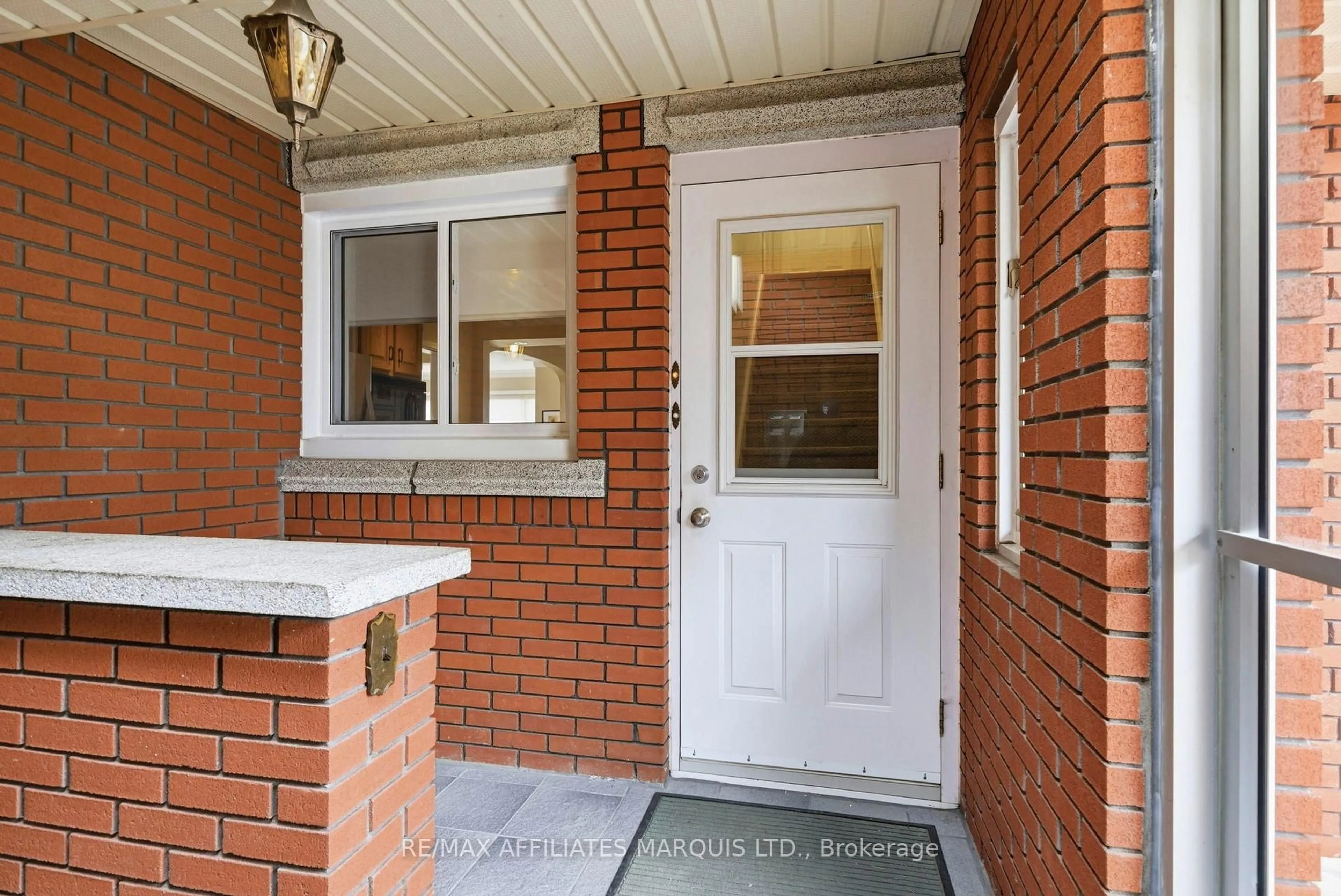 Unknown for 1318 Montreal Rd, Cornwall Ontario K6H 1E6